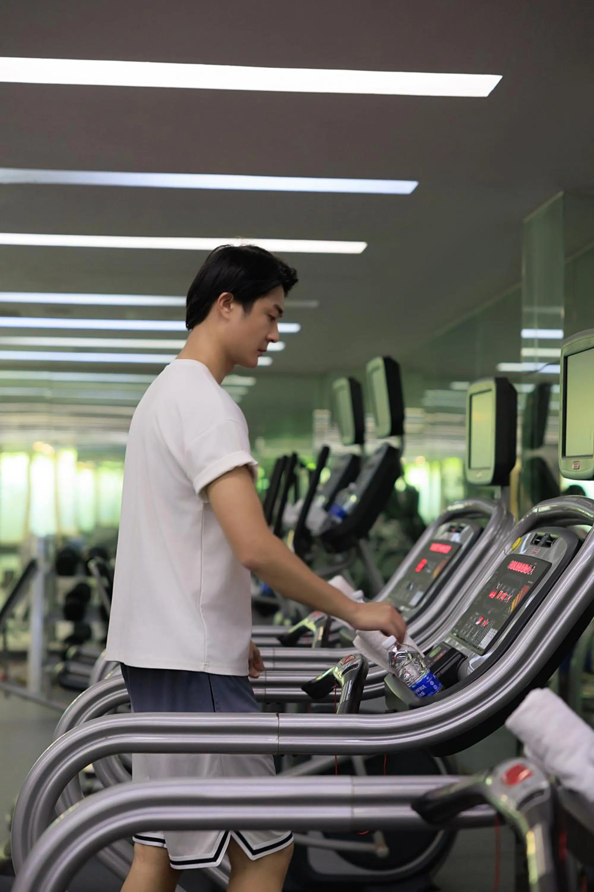 People in Crowne Plaza Resort Sanya Bay by IHG