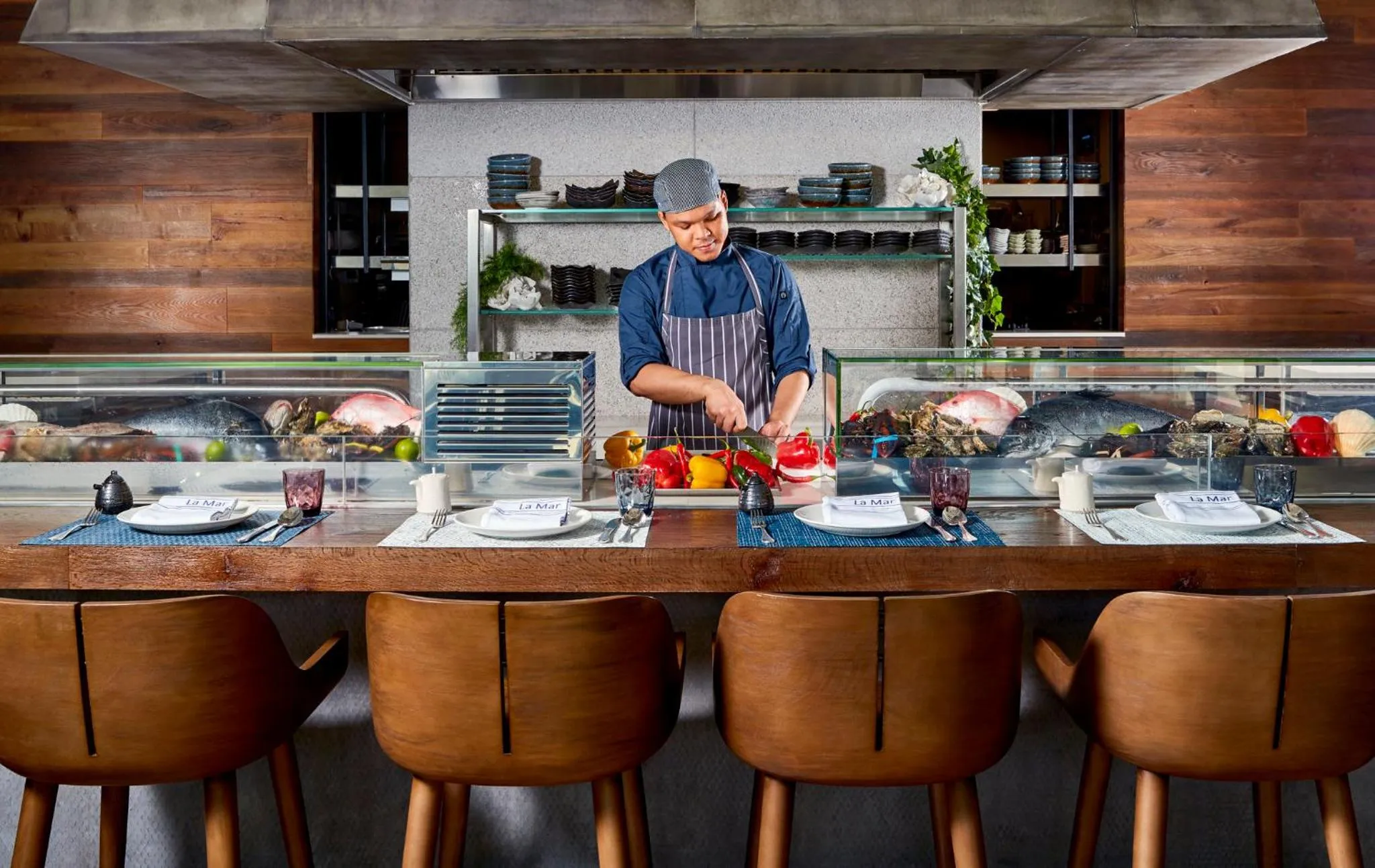 Restaurant/places to eat in InterContinental Hotels Doha Residences