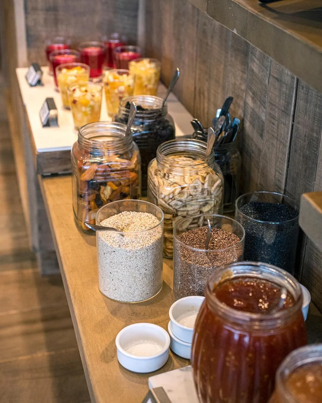 Buffet breakfast in Lennox Ushuaia