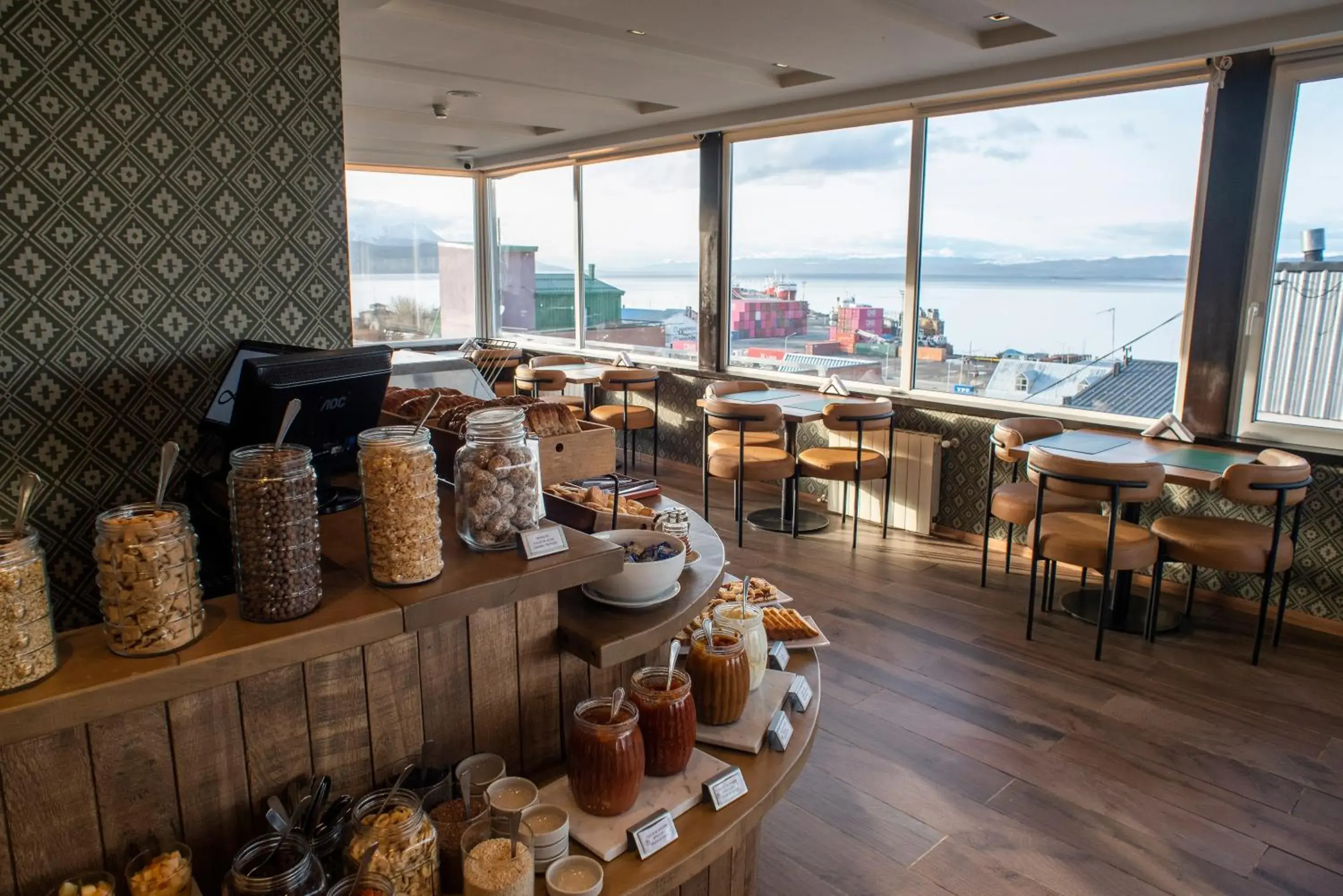 Restaurant/places to eat in Lennox Ushuaia Restaurant/places to eat in Lennox Ushuaia