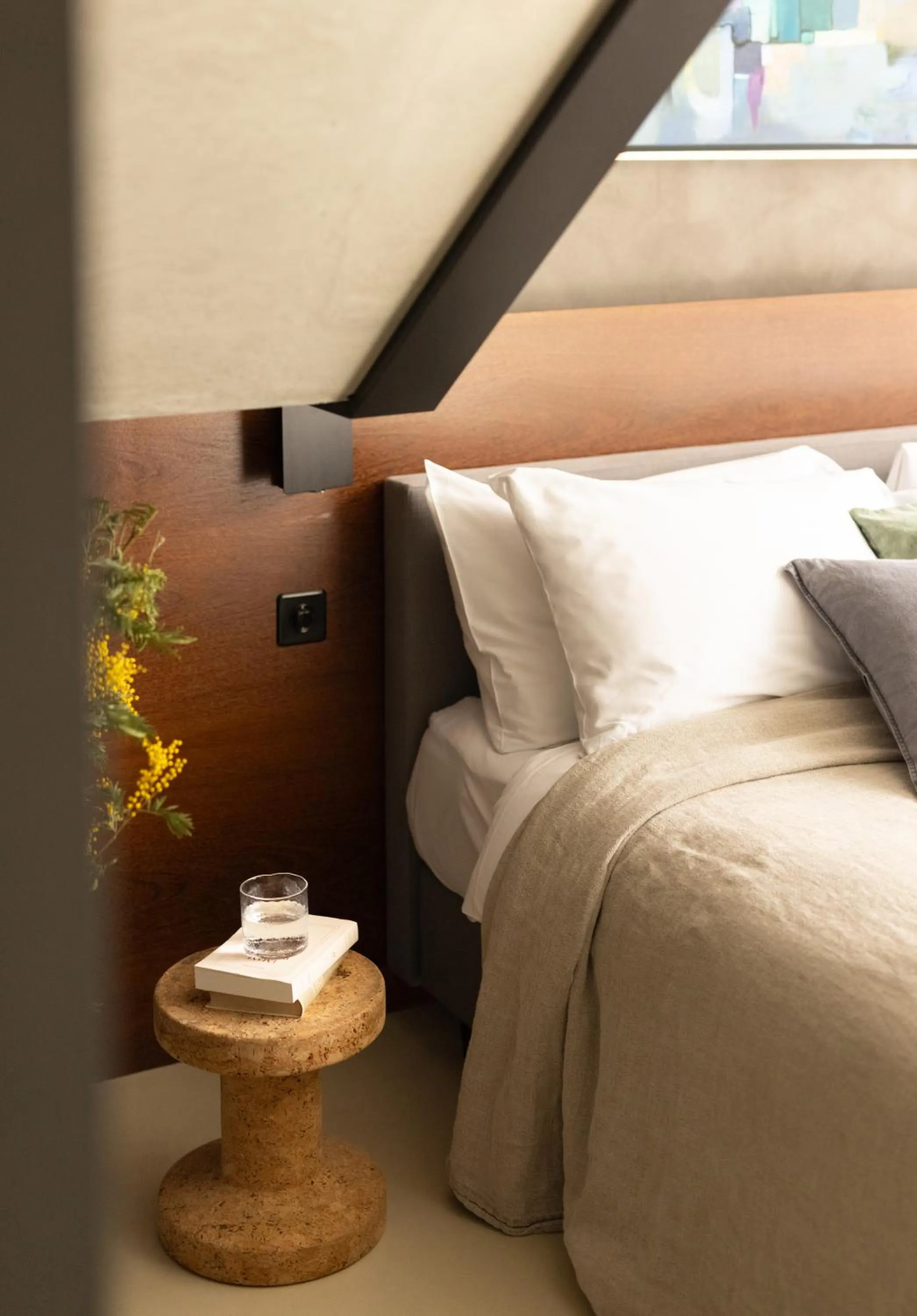 Bed in The Hamlet - Luxury Serviced Apartments