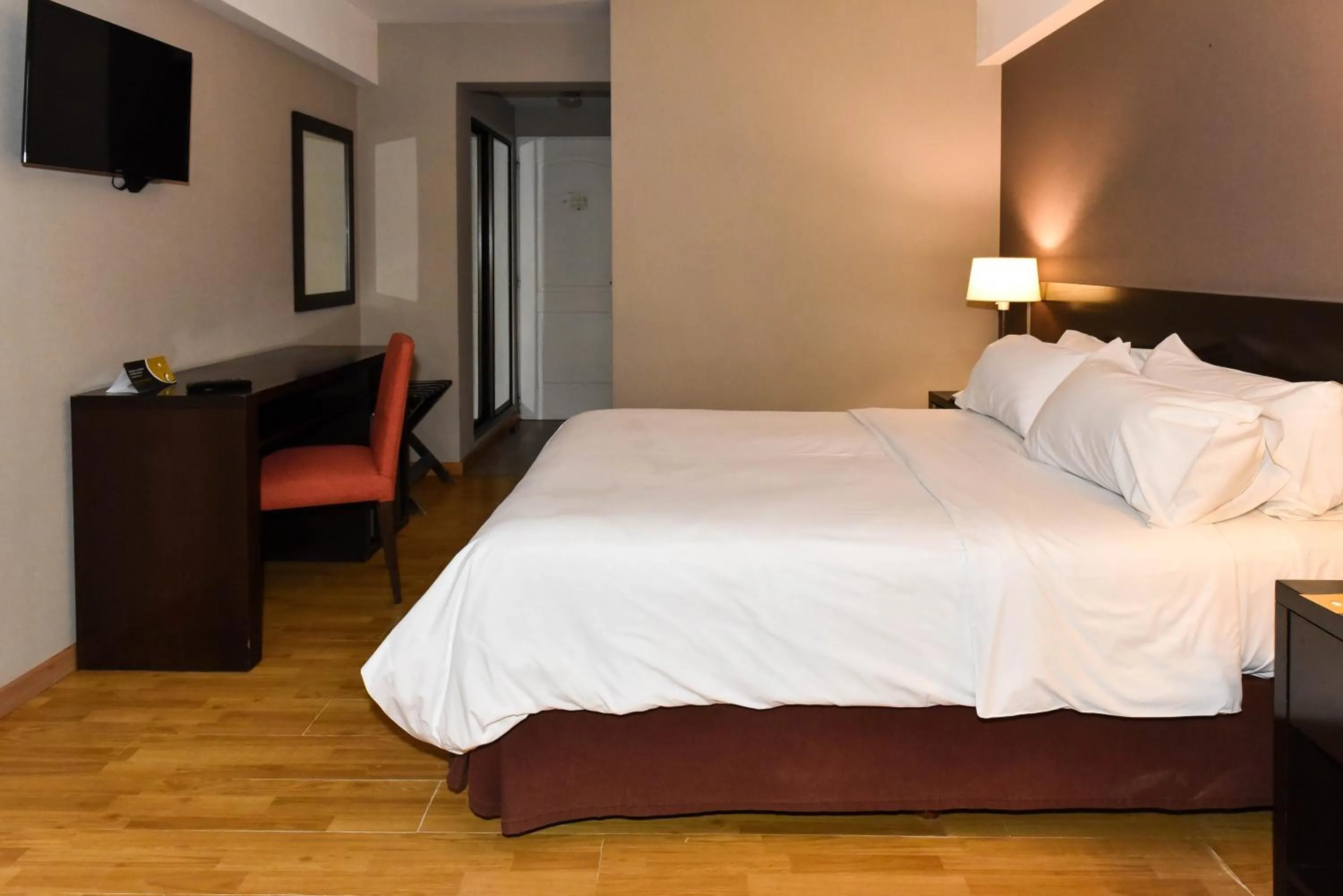 Bedroom, Bed in Hotel Crans Montana