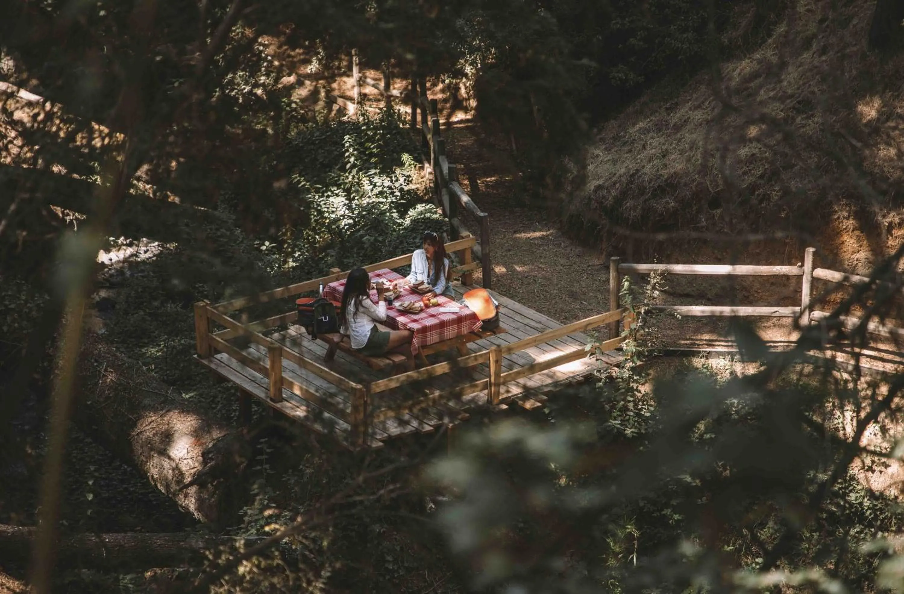 Natural landscape in La Cascada Casa Patagónica by DON