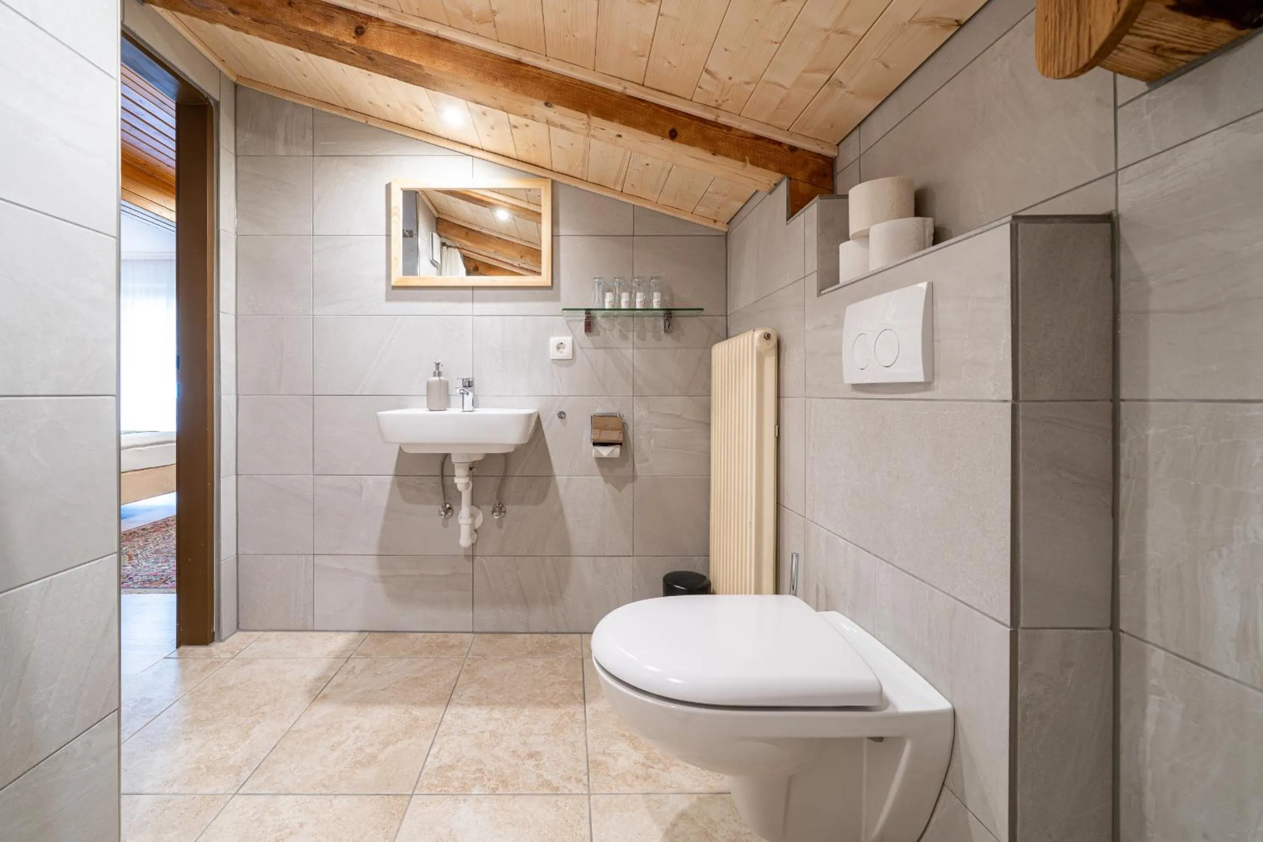 Bathroom in Pension Hofweyer