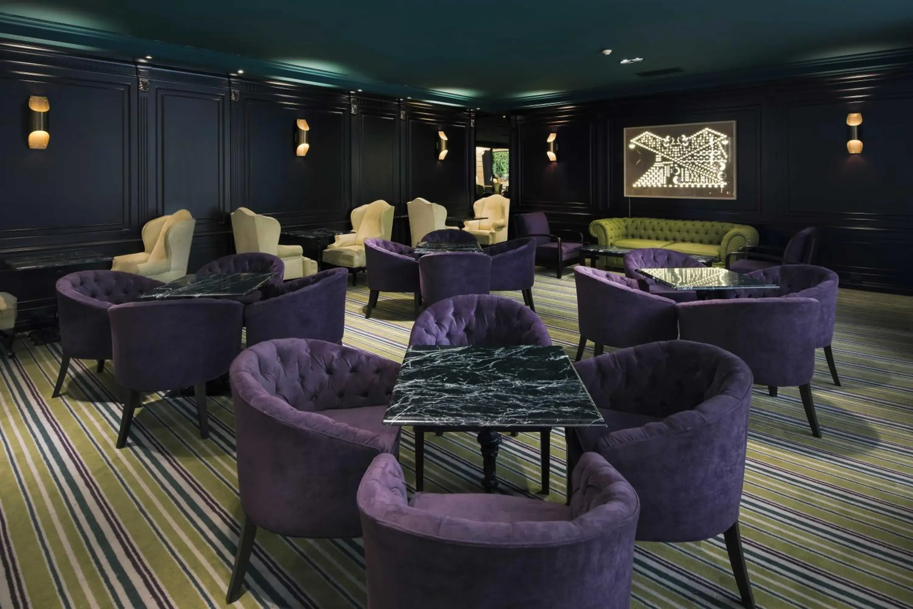 Lounge or bar in Emperador Hotel Buenos Aires Lounge or bar in Emperador Hotel Buenos Aires