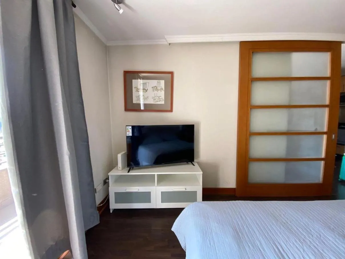 Bed in Apartamentos Cordova Savini