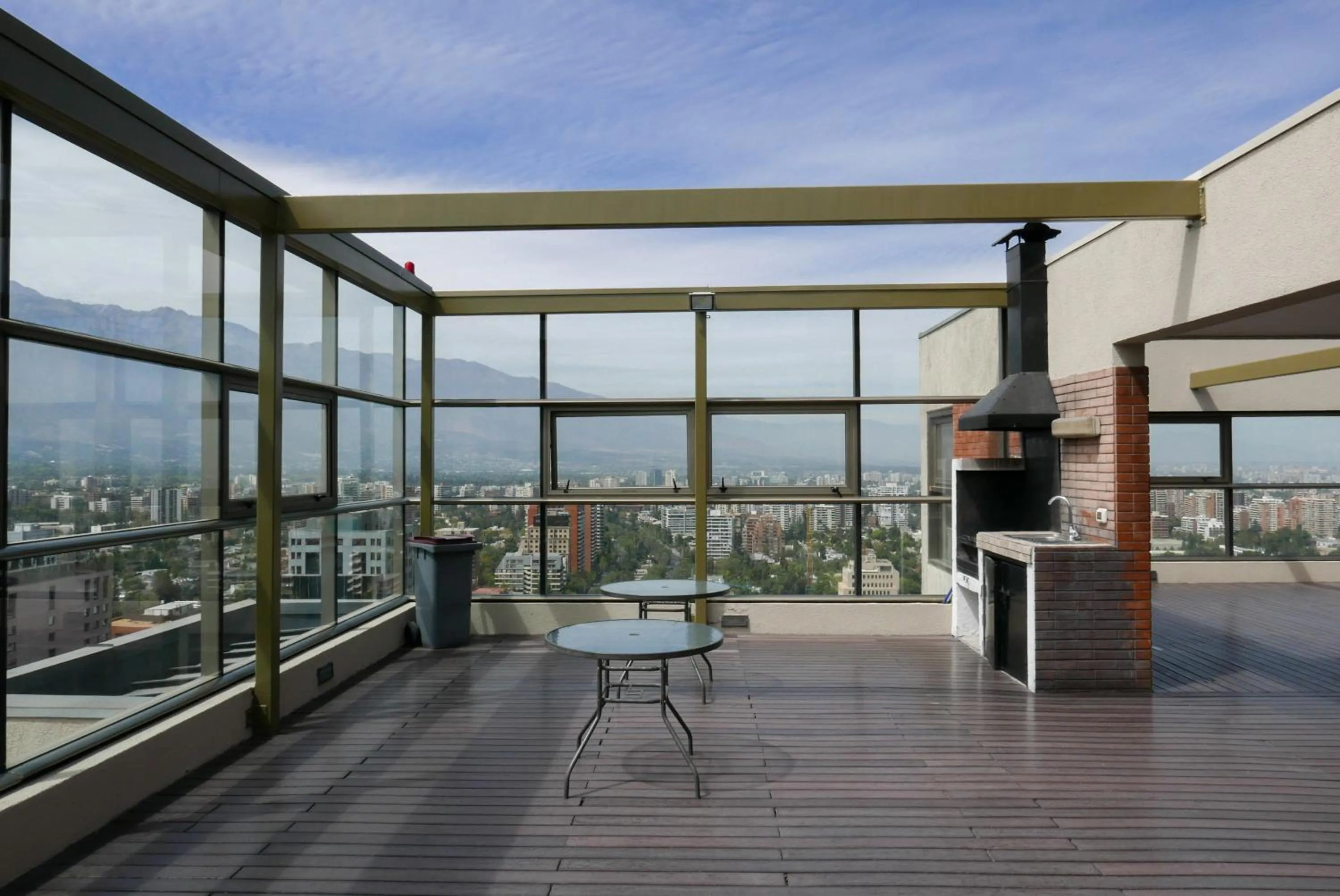 BBQ facilities in Apartamentos Cordova Savini