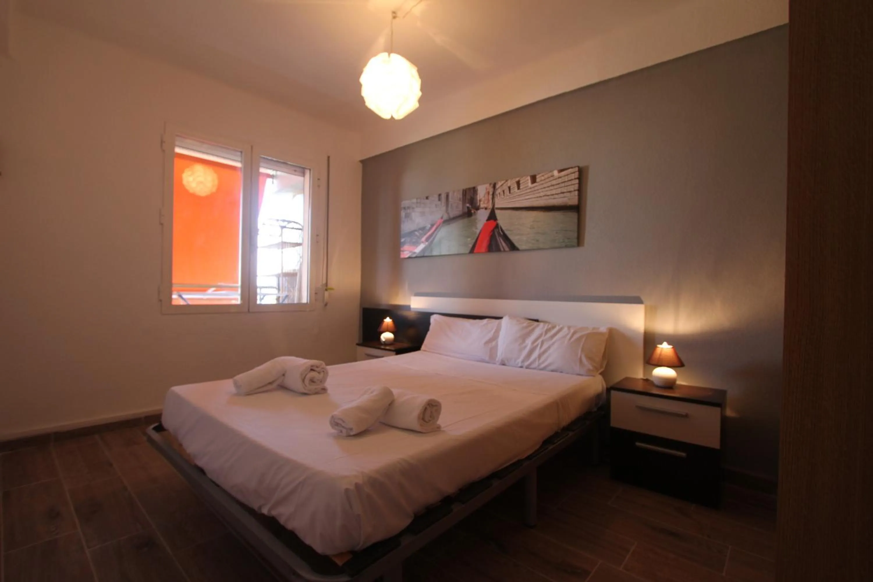 Bedroom, Bed in For a Stay Pineda Mar