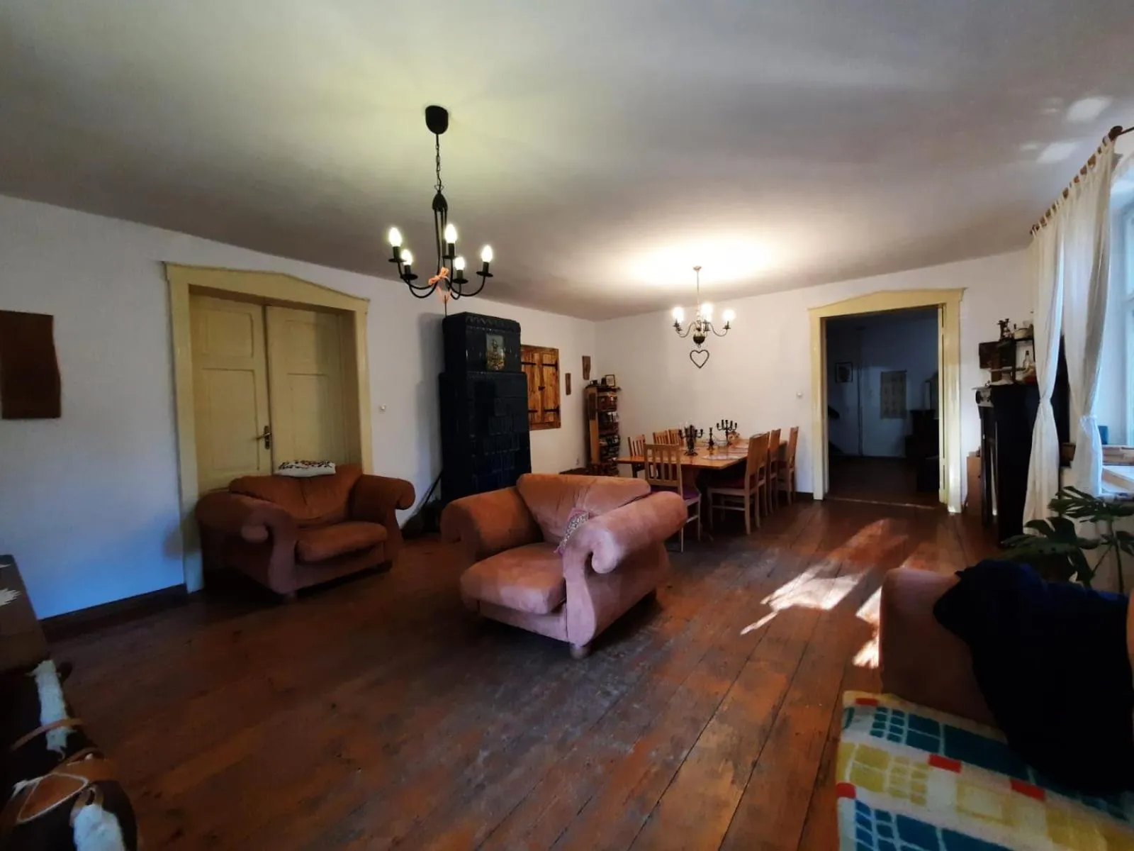 Communal lounge/ TV room in Dom na Mazurach Pilec