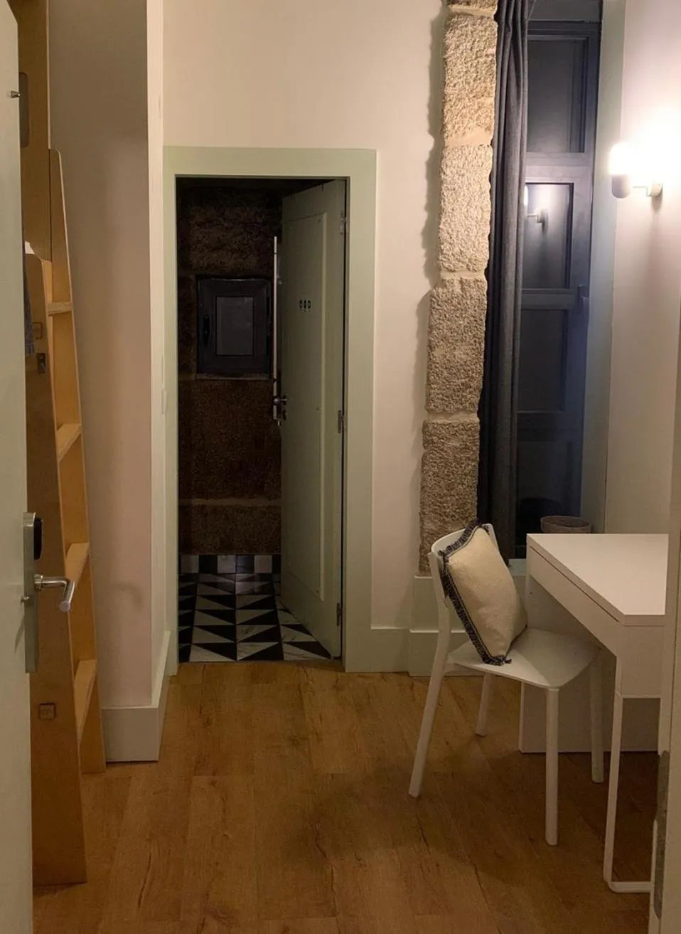 Twin Room in Douro Village