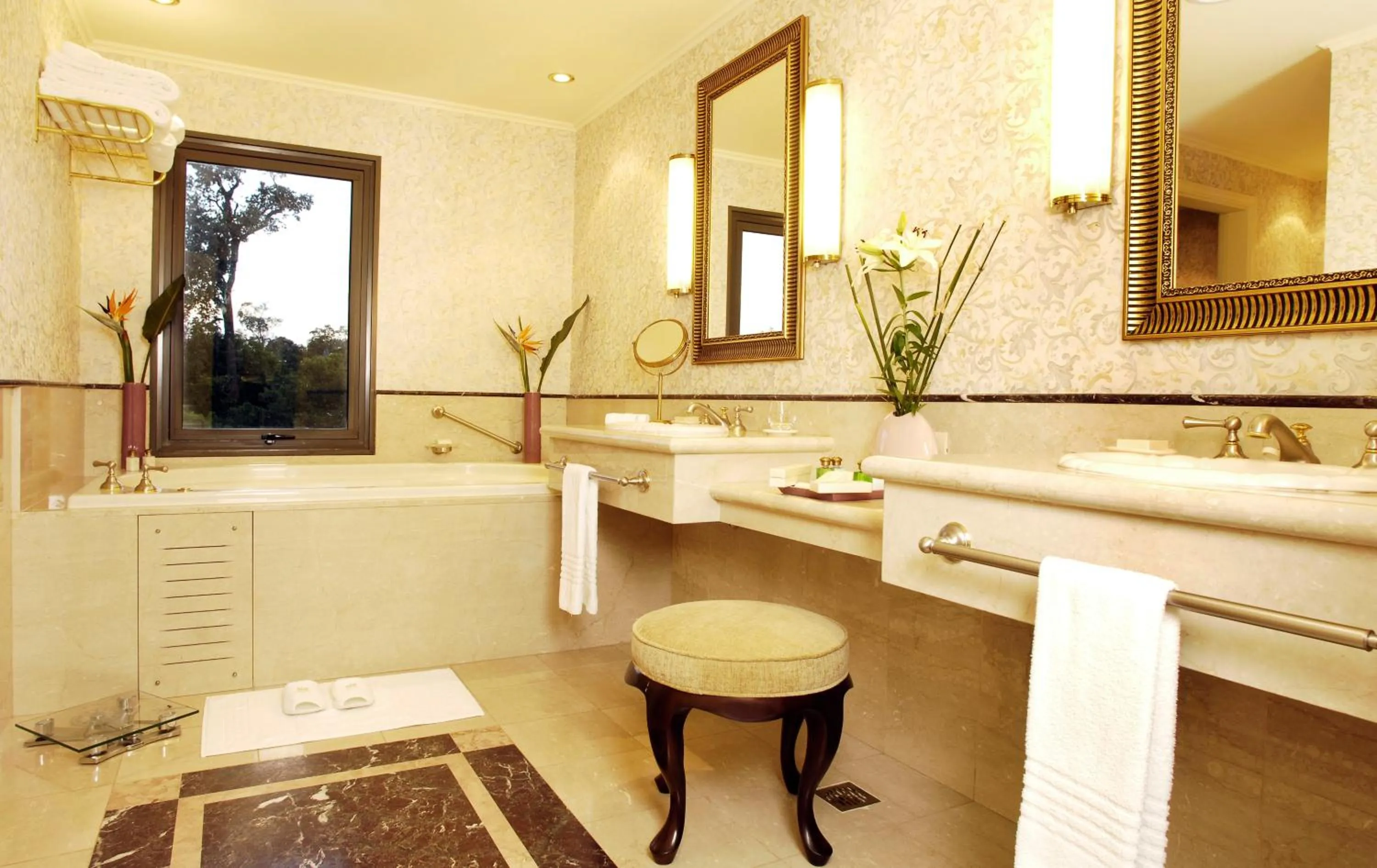 Bathroom in Iguazú Grand Resort Spa & Casino