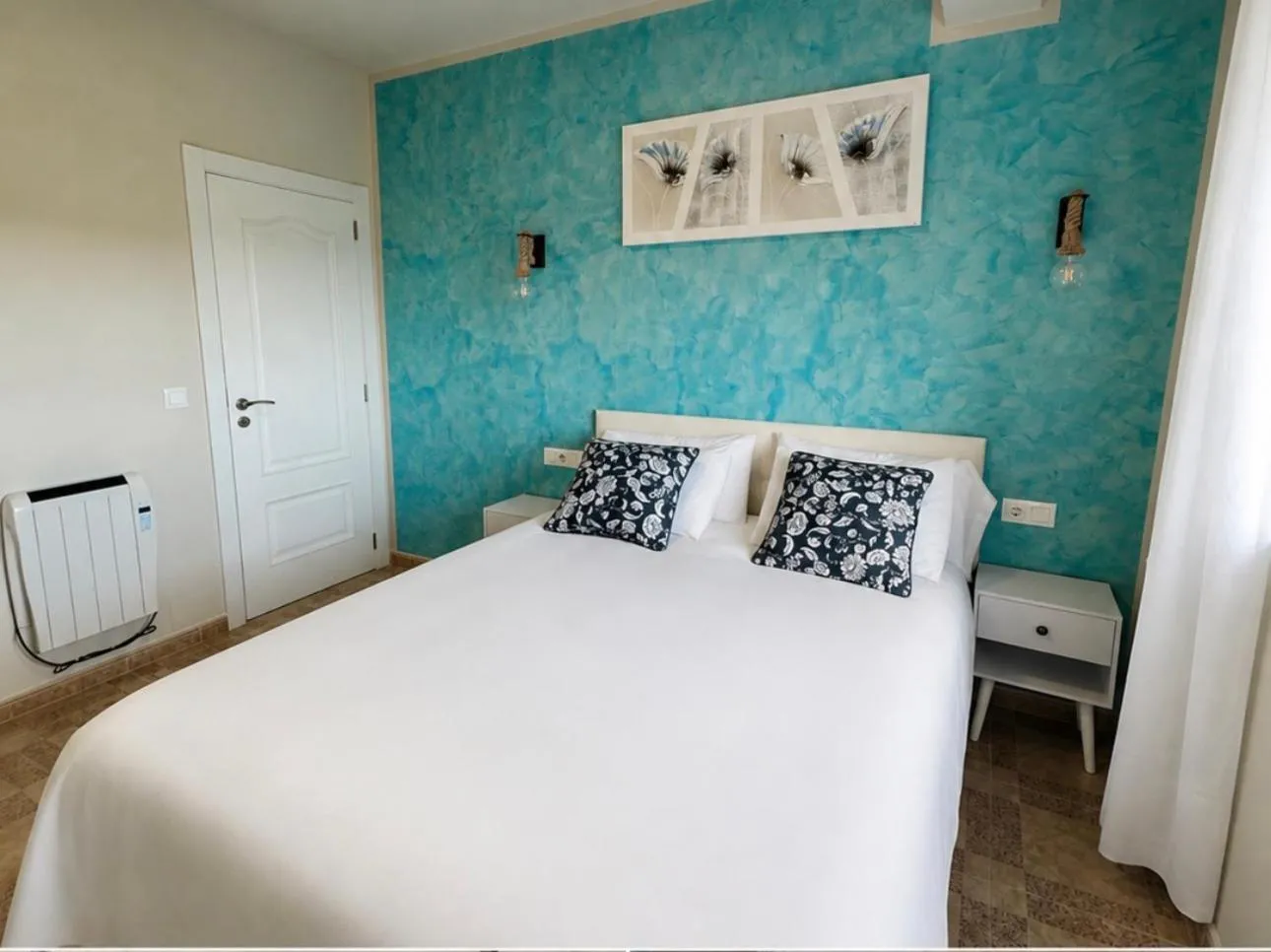 Bed in Muxia Mare