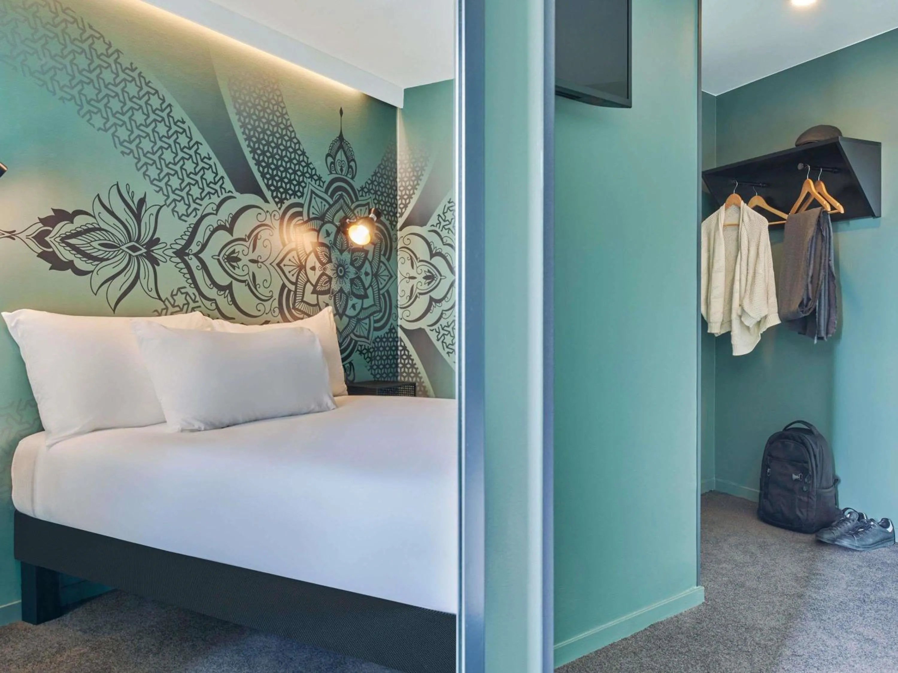 Bedroom, Bed in Ibis Styles Paris Gare de l'Est Magenta