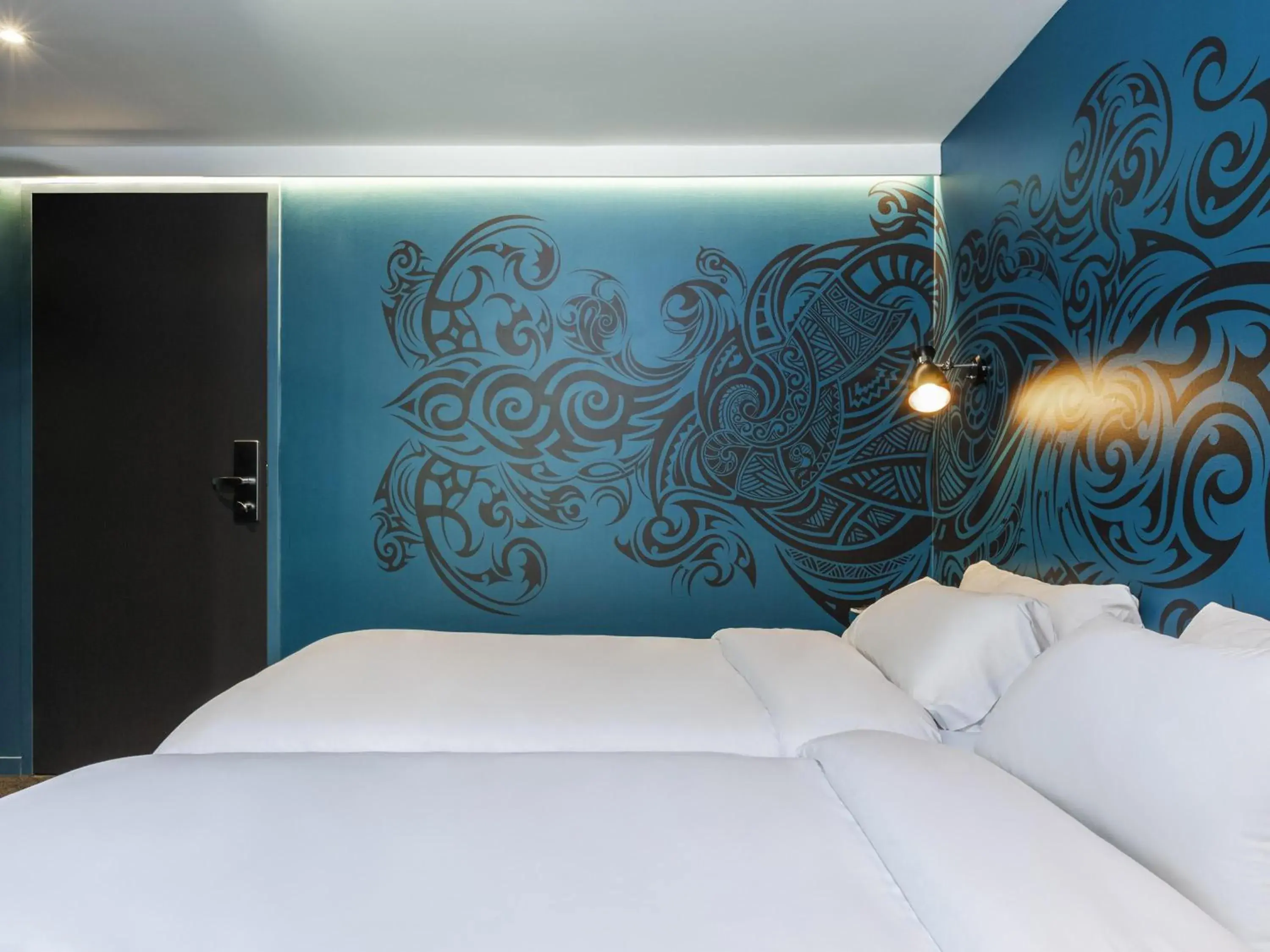 Bedroom, Bed in Ibis Styles Paris Gare de l'Est Magenta Bedroom, Bed in Ibis Styles Paris Gare de l'Est Magenta