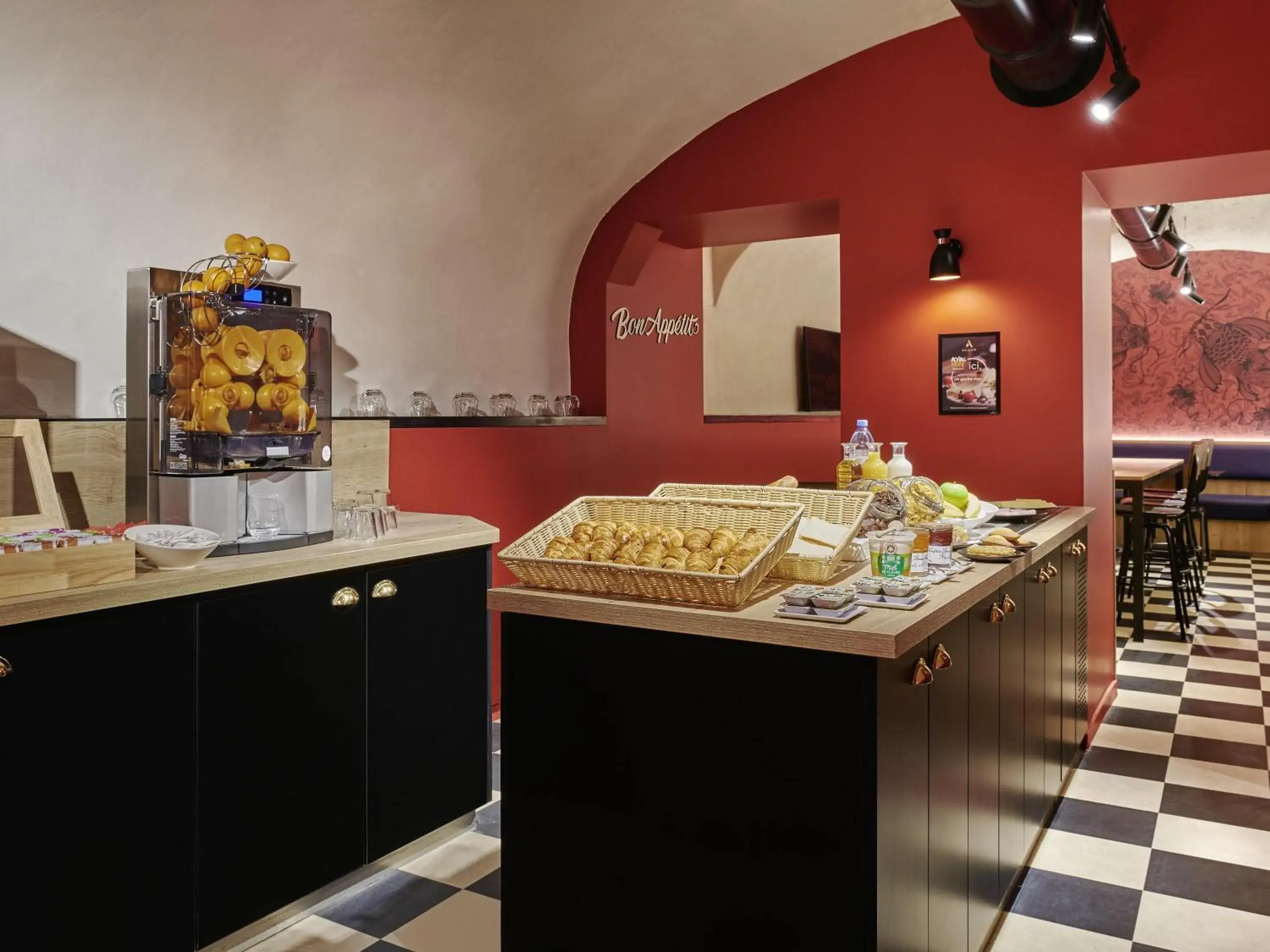 Breakfast in Ibis Styles Paris Gare de l'Est Magenta Breakfast in Ibis Styles Paris Gare de l'Est Magenta