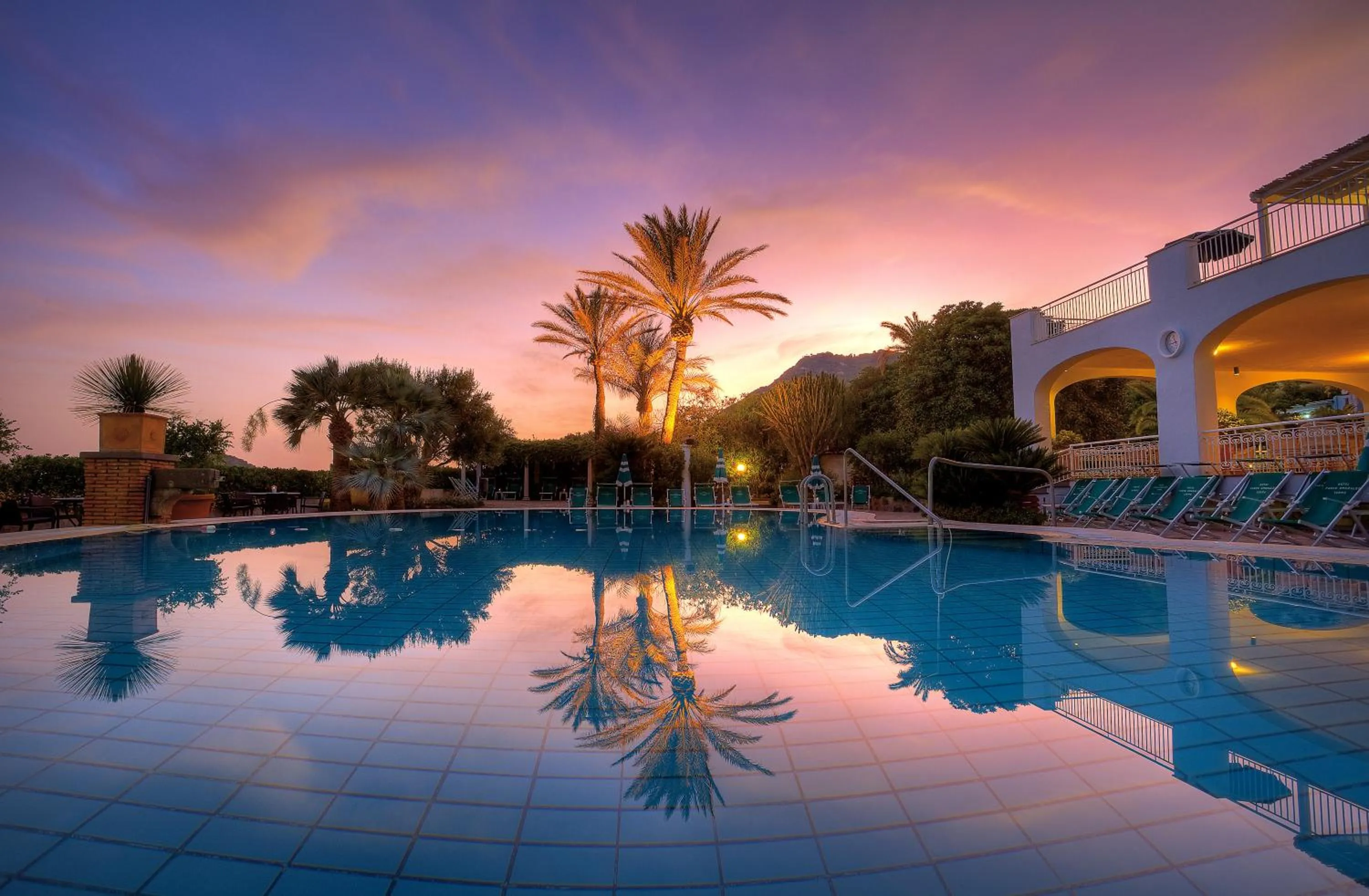 Swimming pool in Parco Smeraldo Appartamenti