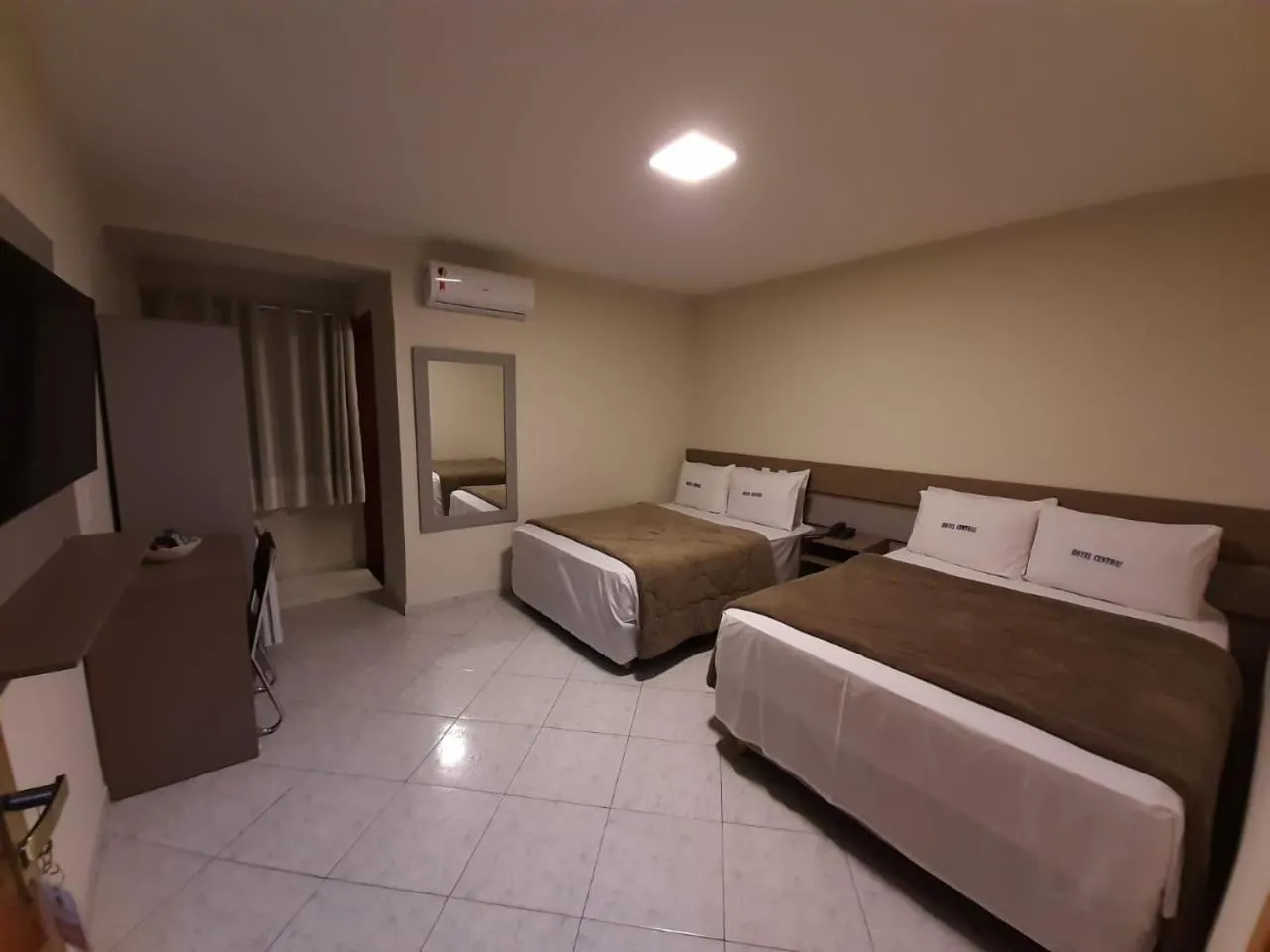 Bed in Hotel Central