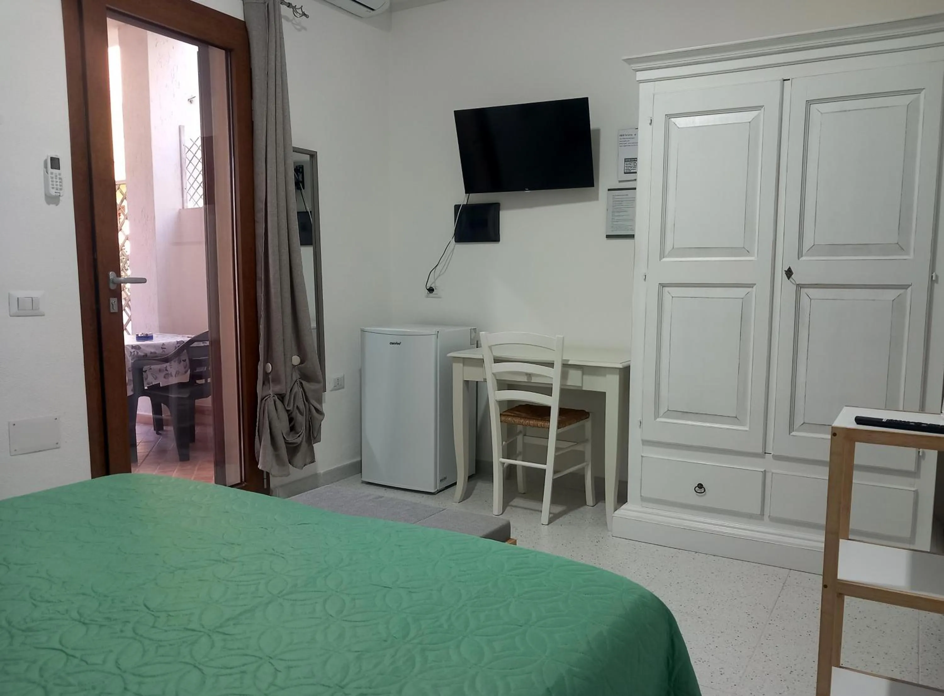 B&B Feronia