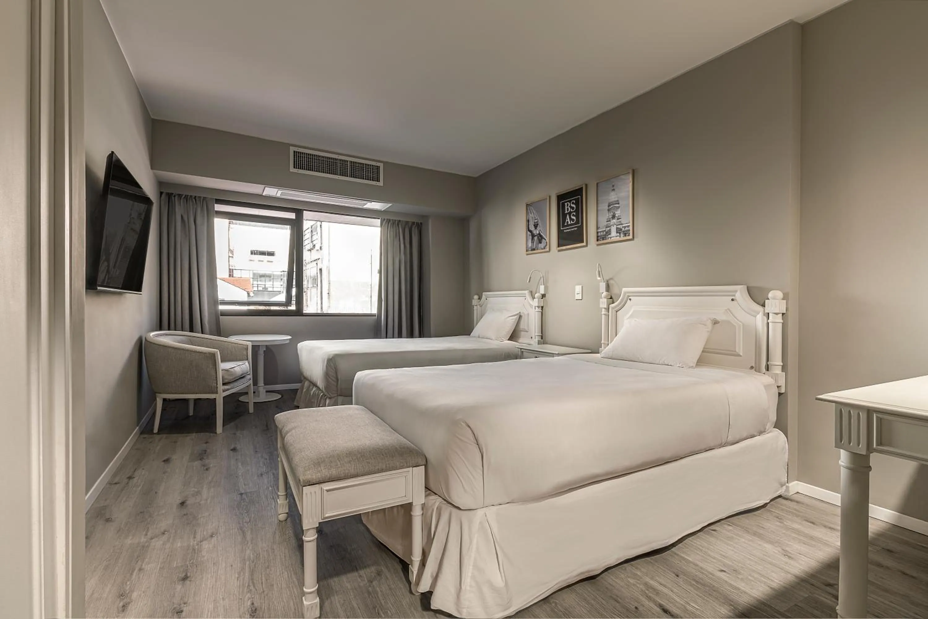 Bedroom, Bed in Up América Plaza