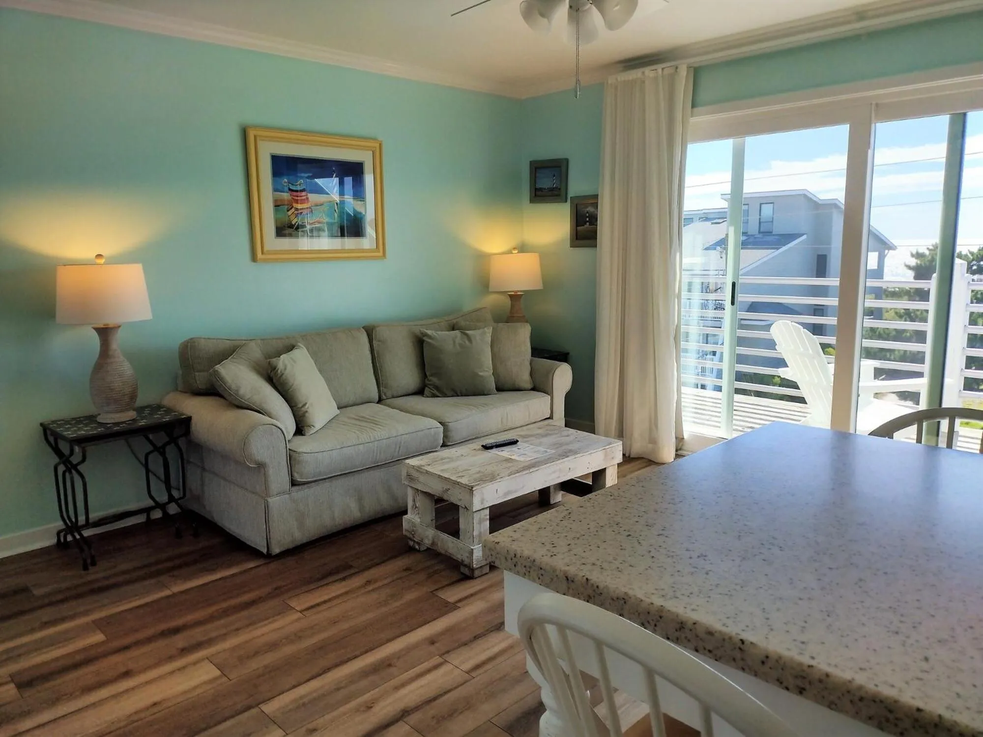 Living room in Sandpeddler Inn and Suites