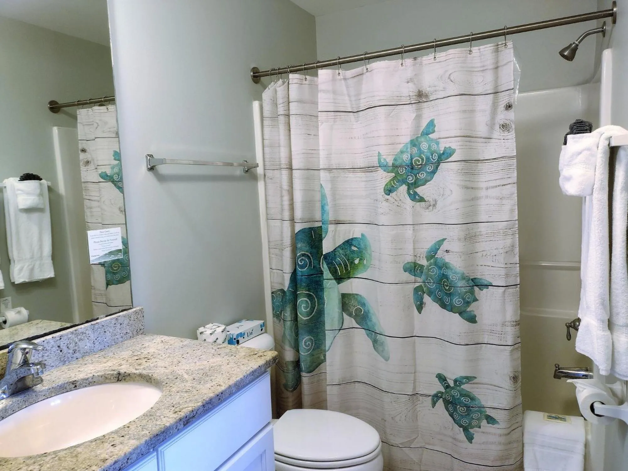 Shower in Sandpeddler Inn and Suites