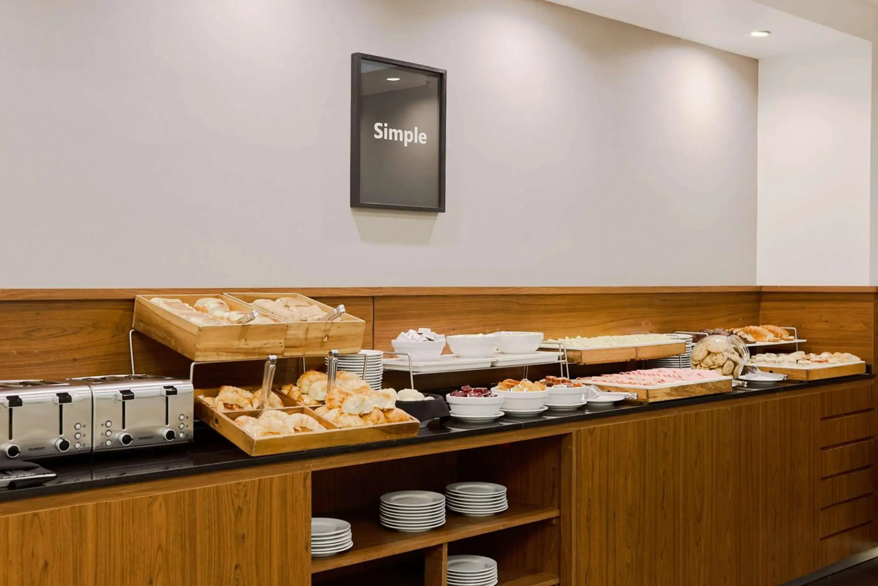 Restaurant/places to eat in Dazzler by Wyndham Buenos Aires Maipu Restaurant/places to eat in Dazzler by Wyndham Buenos Aires Maipu