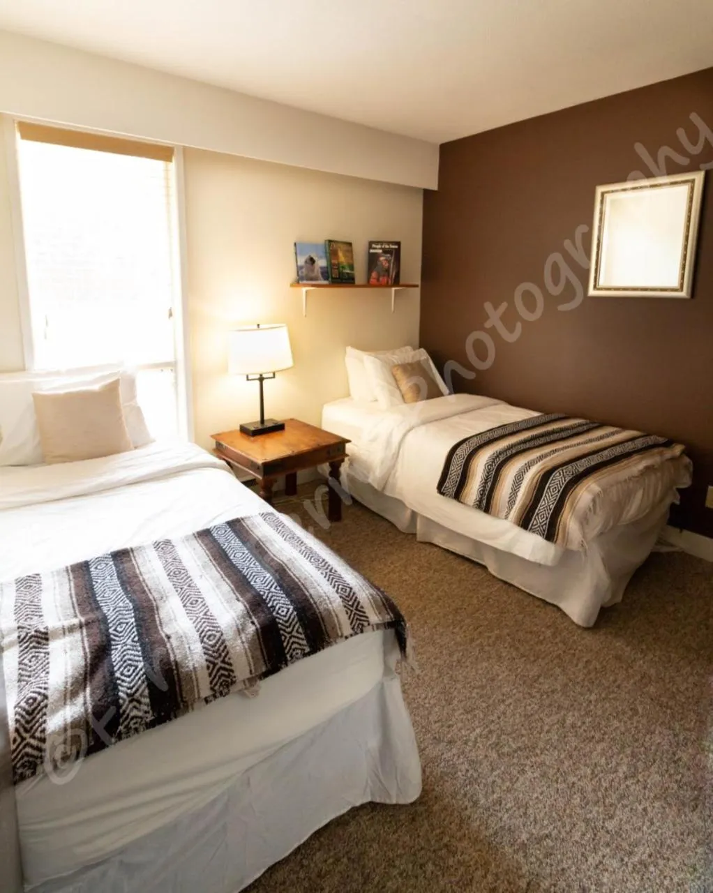 Bedroom, Bed in The Surf Lodge and Pub