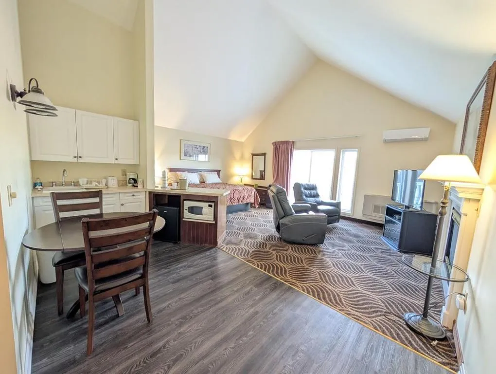 Seating area in The Falls Motel - 2 Mi to " Watkins Glen State Park, Seneca Lake " AND 4 Mi to Watkins Glen International Track " The Glen "