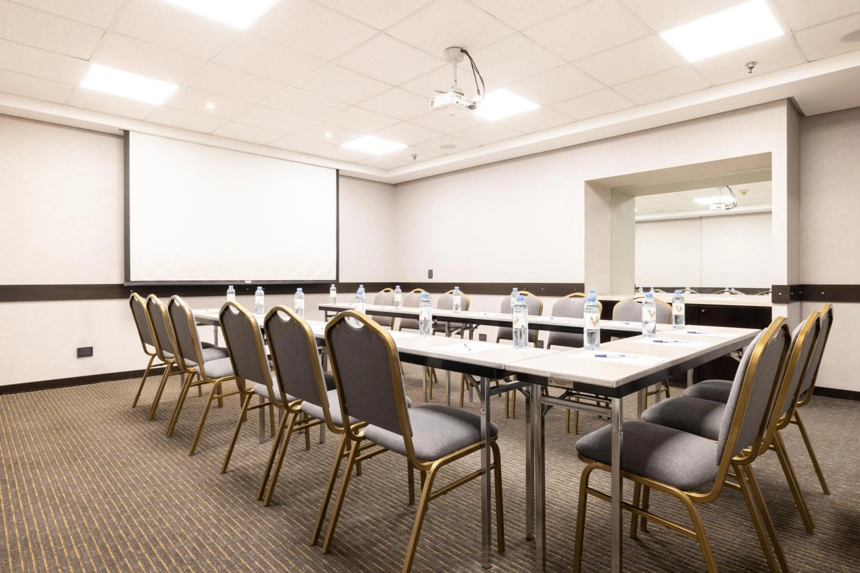 Holiday Inn Express Puerto Madero by IHG