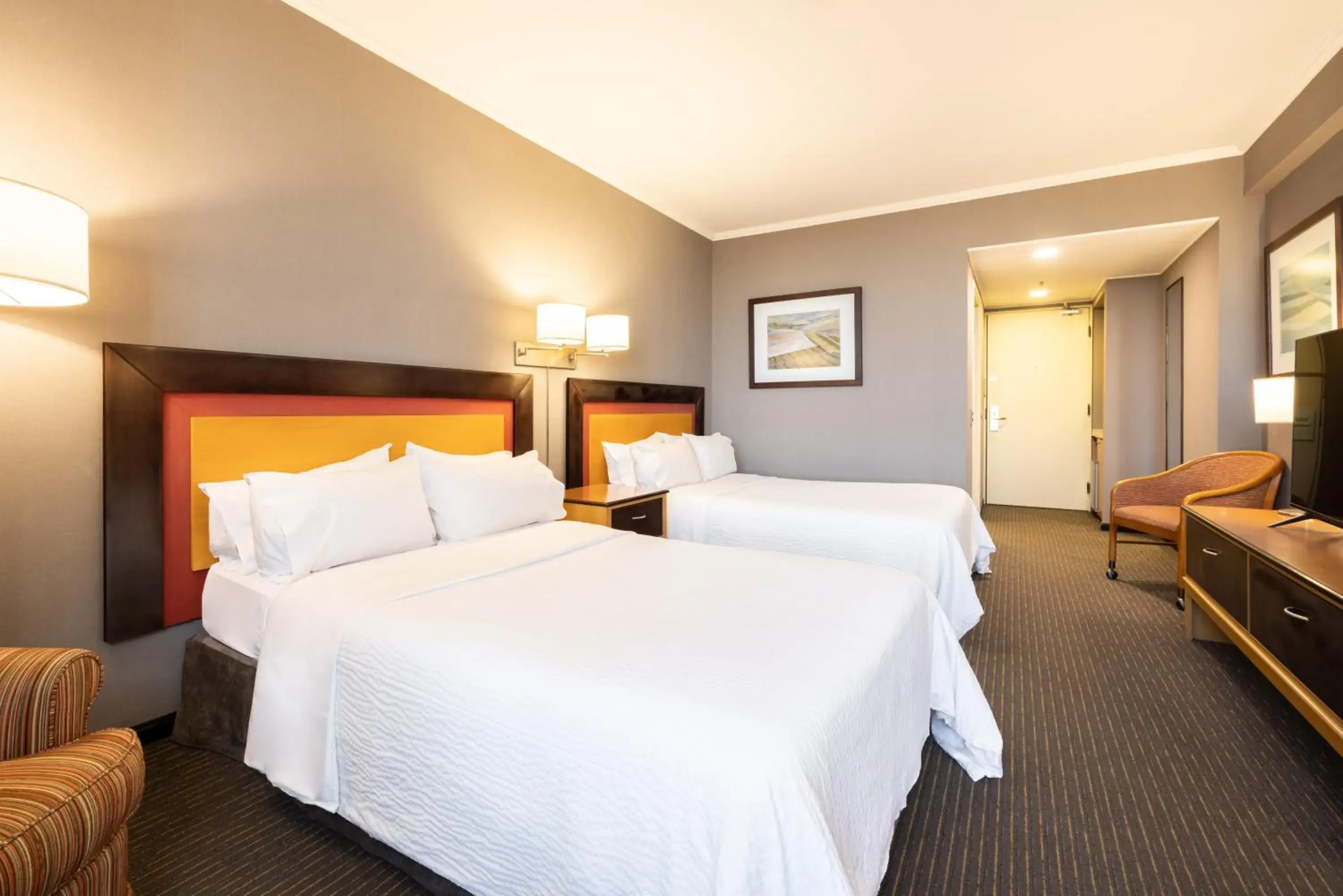 2 Queen Standard Room City View in Holiday Inn Express Puerto Madero by IHG 2 Queen Standard Room City View in Holiday Inn Express Puerto Madero by IHG