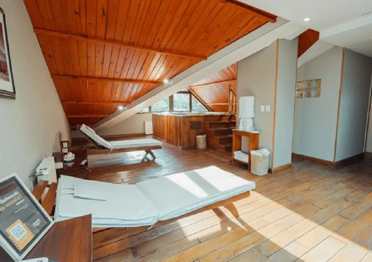 Spa and wellness centre/facilities in Calafate Parque Hotel Spa and wellness centre/facilities in Calafate Parque Hotel