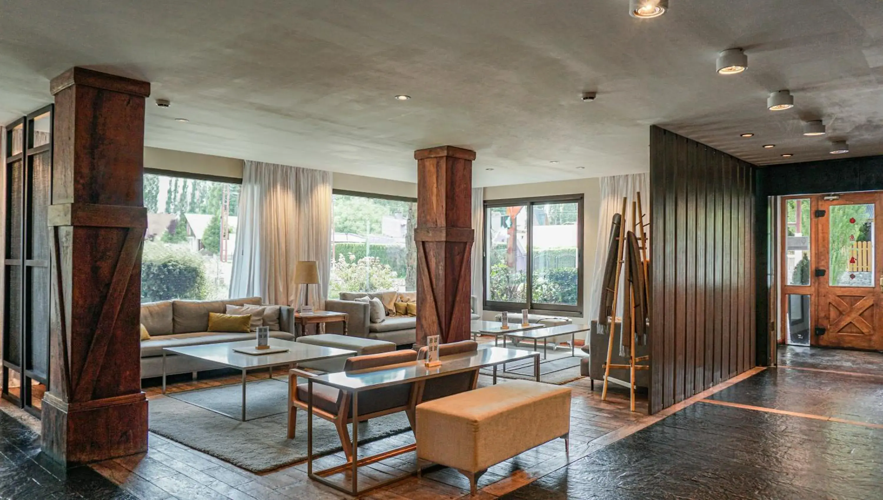 Lobby or reception in Calafate Parque Hotel Lobby or reception in Calafate Parque Hotel