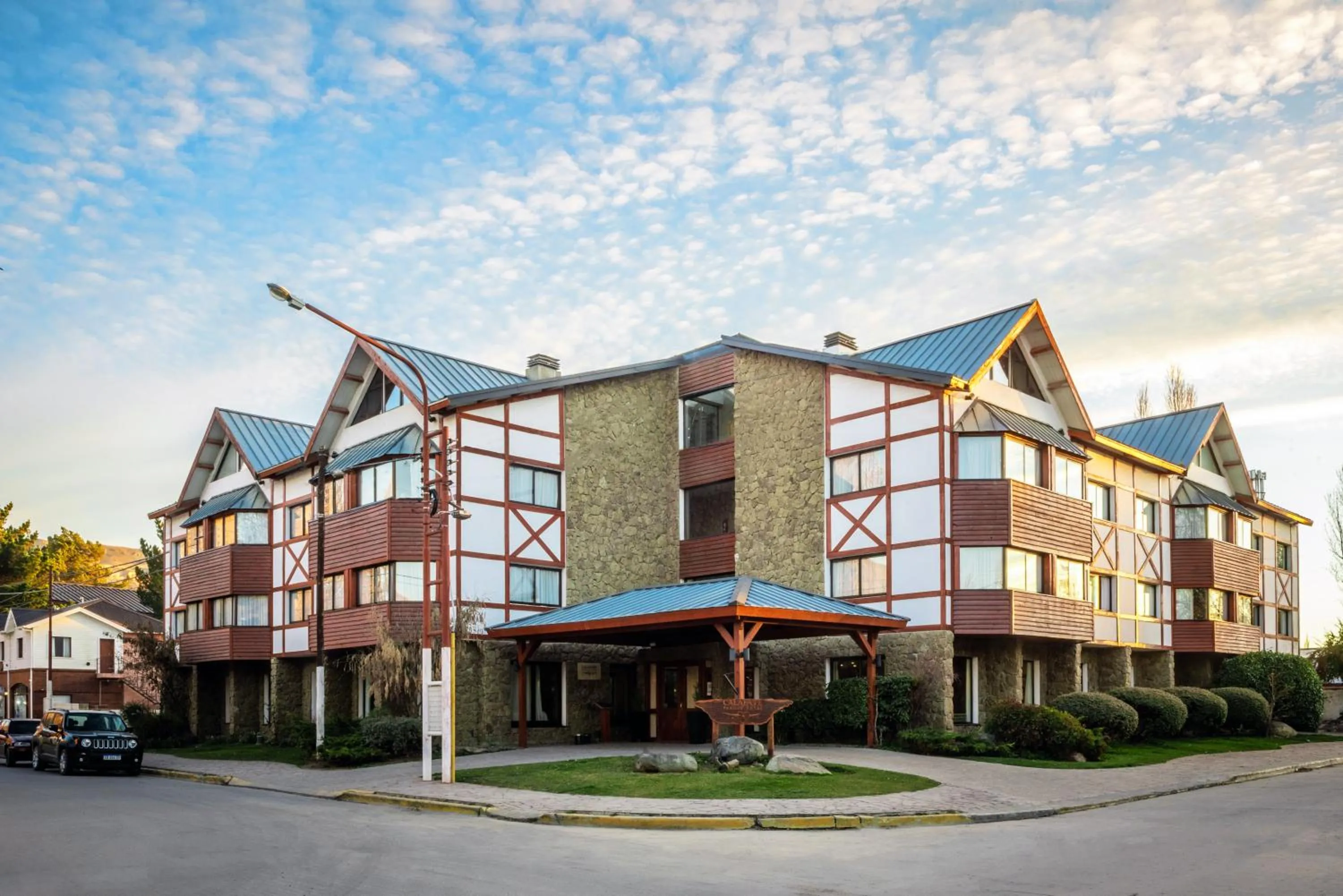 Property building in Calafate Parque Hotel