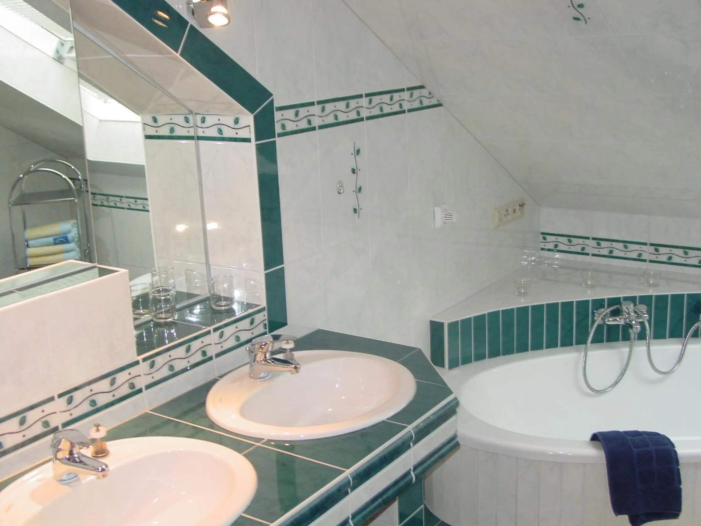 Bathroom in Landhotel zur guten Quelle