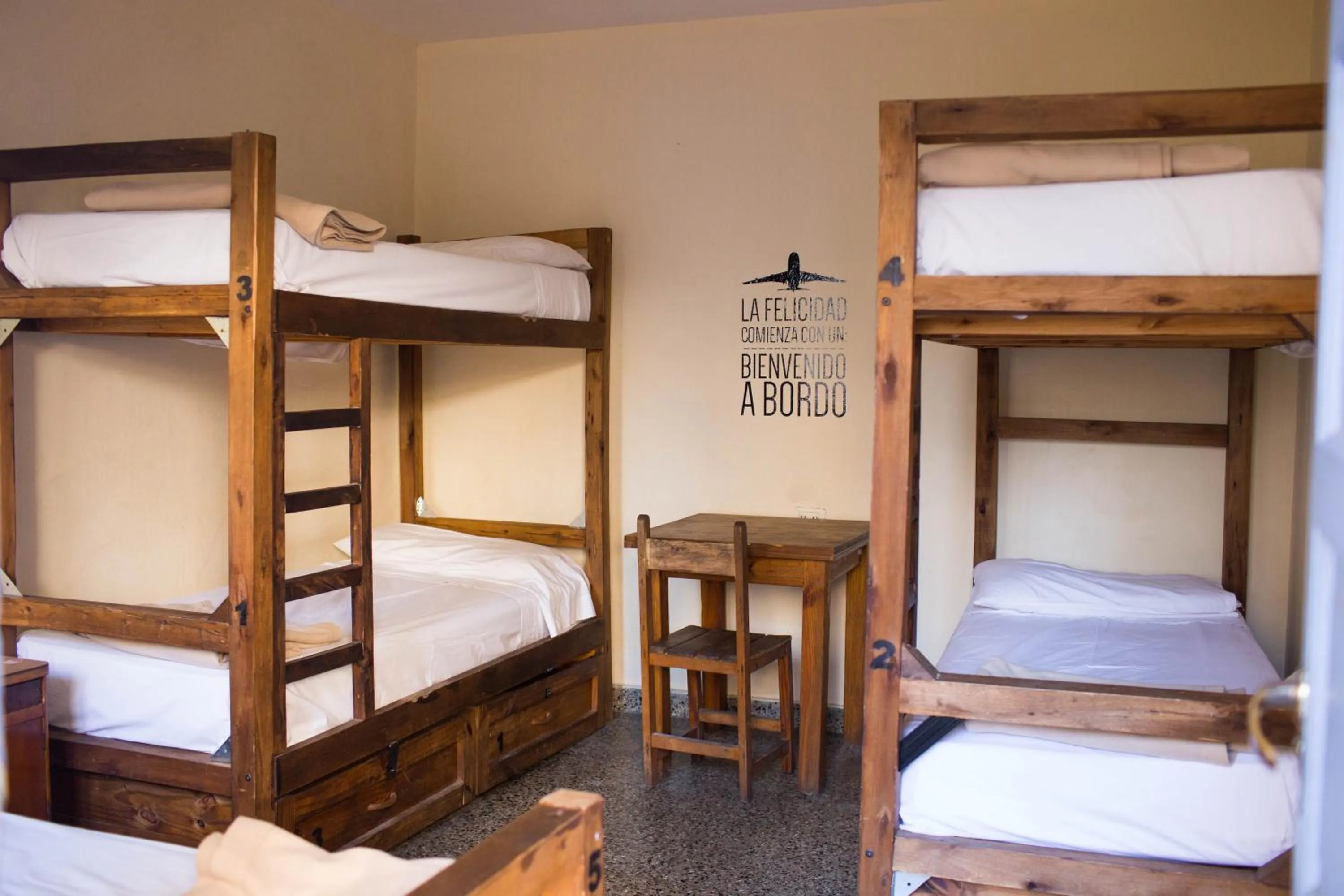 Photo of the whole room, Bed in Sabatico Travelers Hostel & Guesthouse