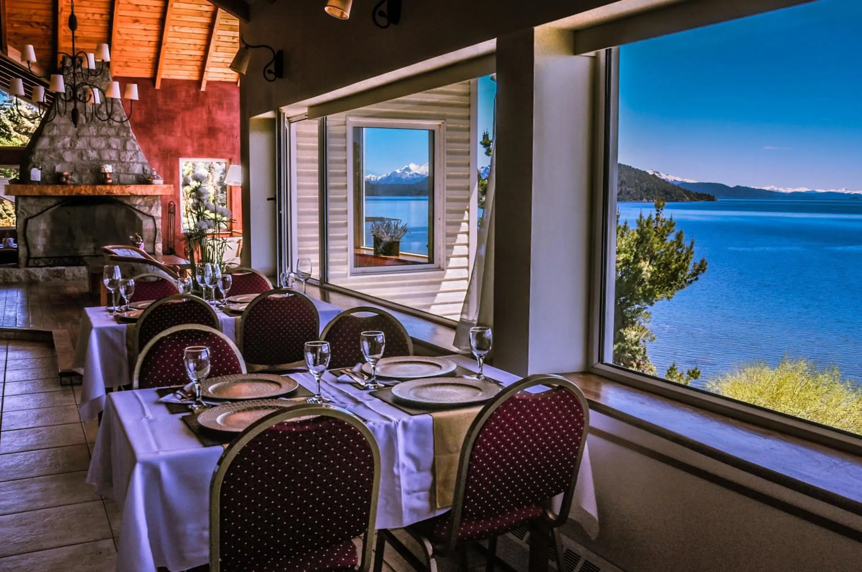 Restaurant/places to eat in Sol del Nahuel - Hotel & Spa Restaurant/places to eat in Sol del Nahuel - Hotel & Spa