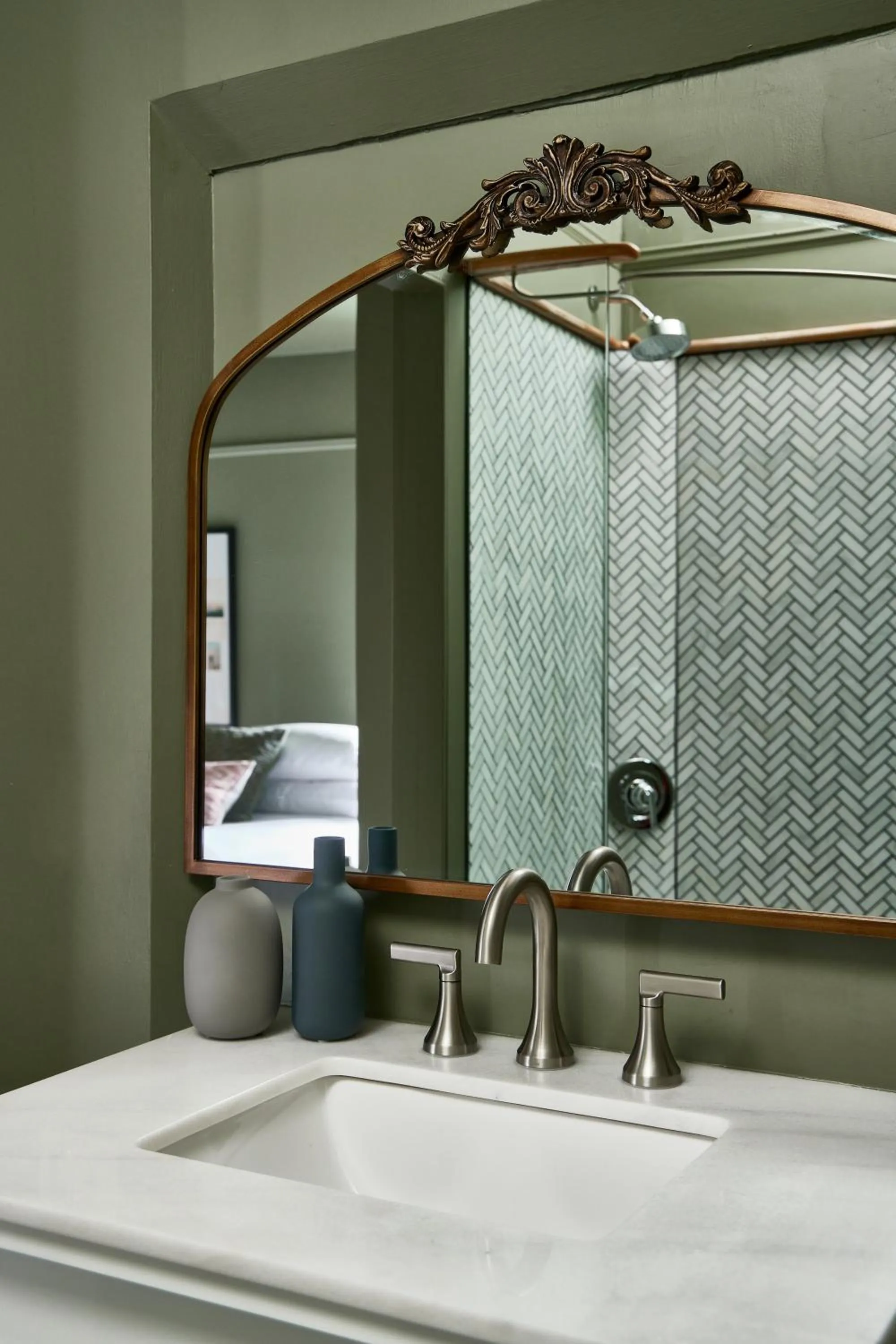 Bathroom in Blind Tiger Portland - Carleton Street Guest House