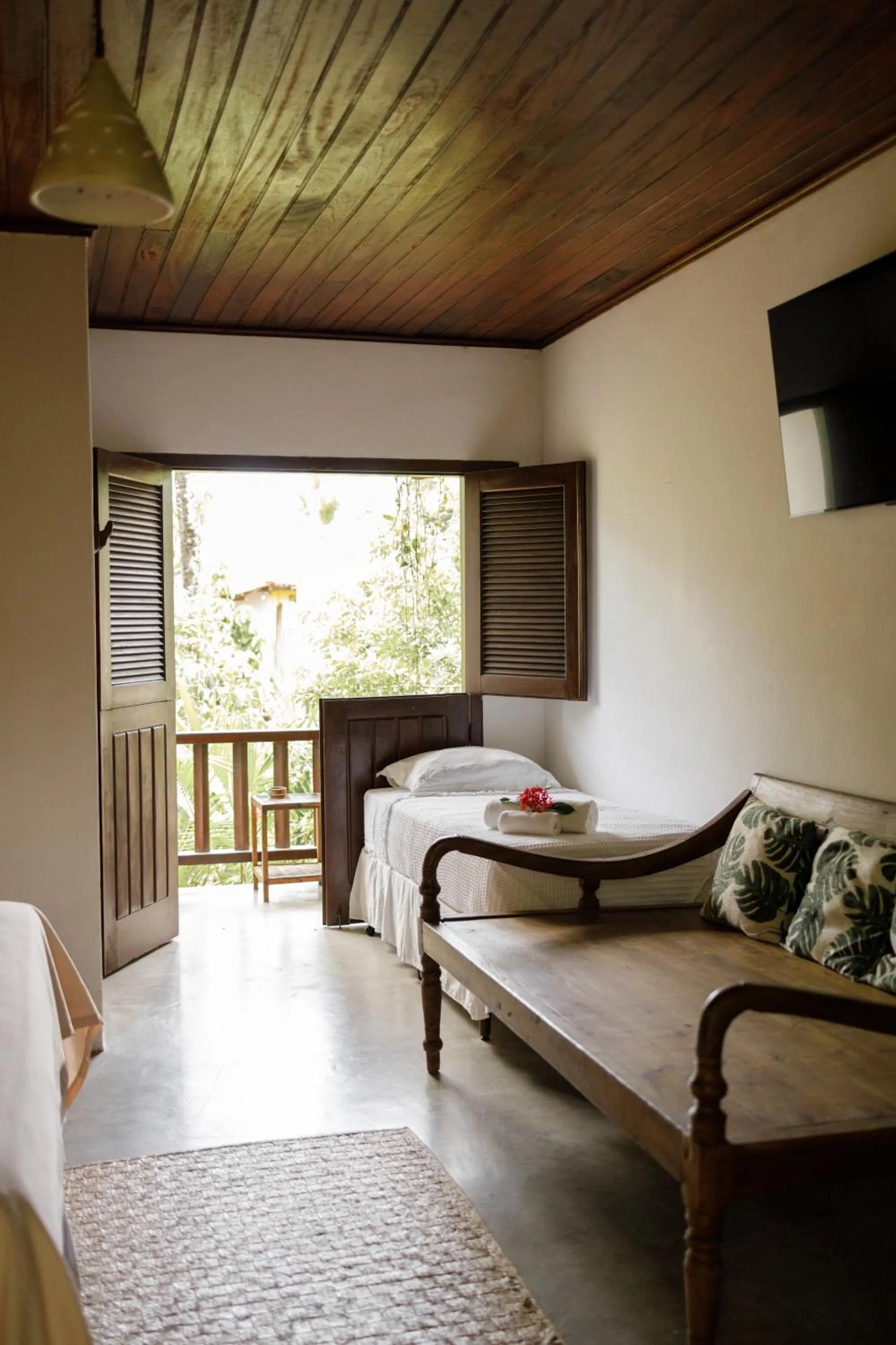Balcony/Terrace, Bed in Pousada Nativa