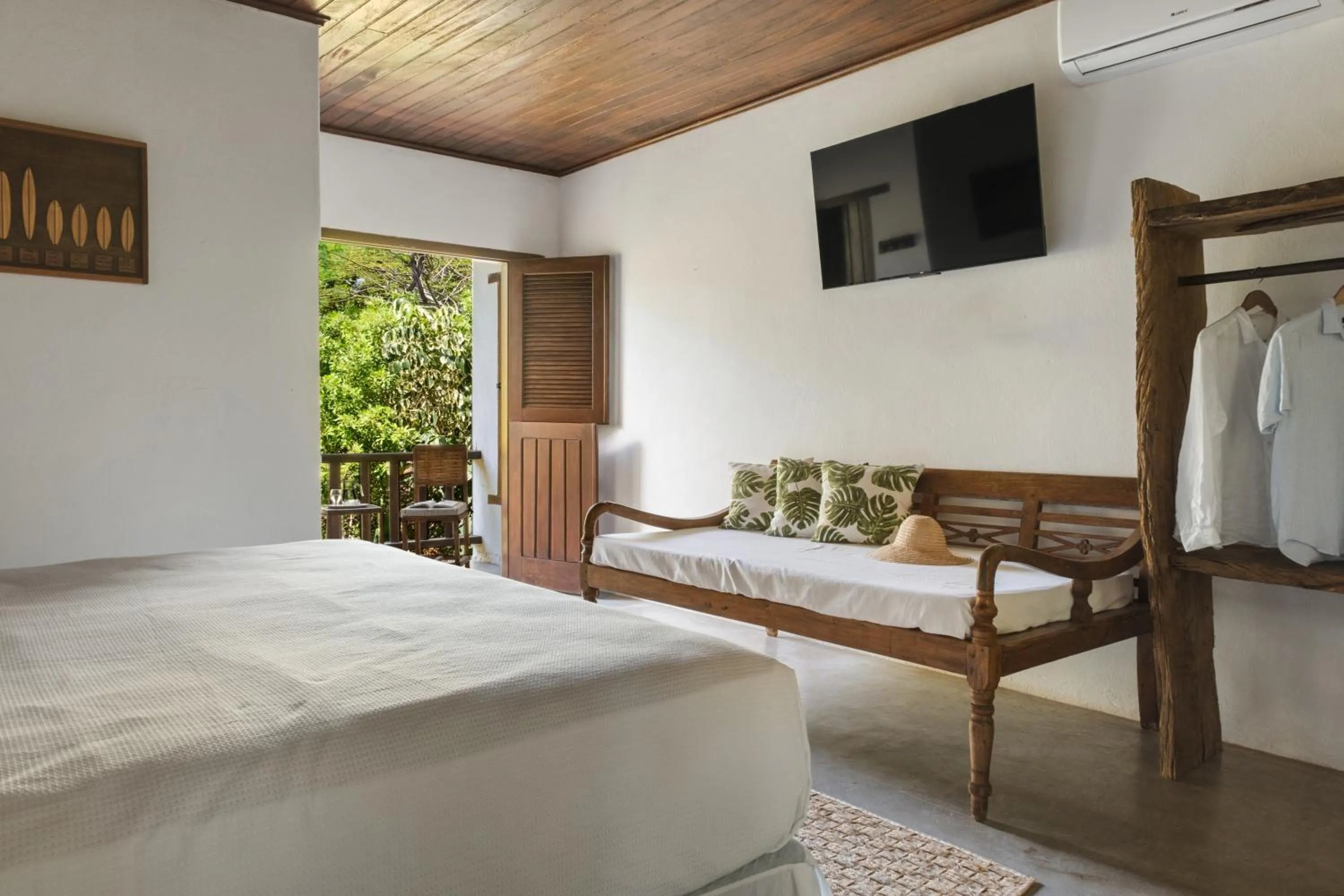 Balcony/Terrace, Bed in Pousada Nativa