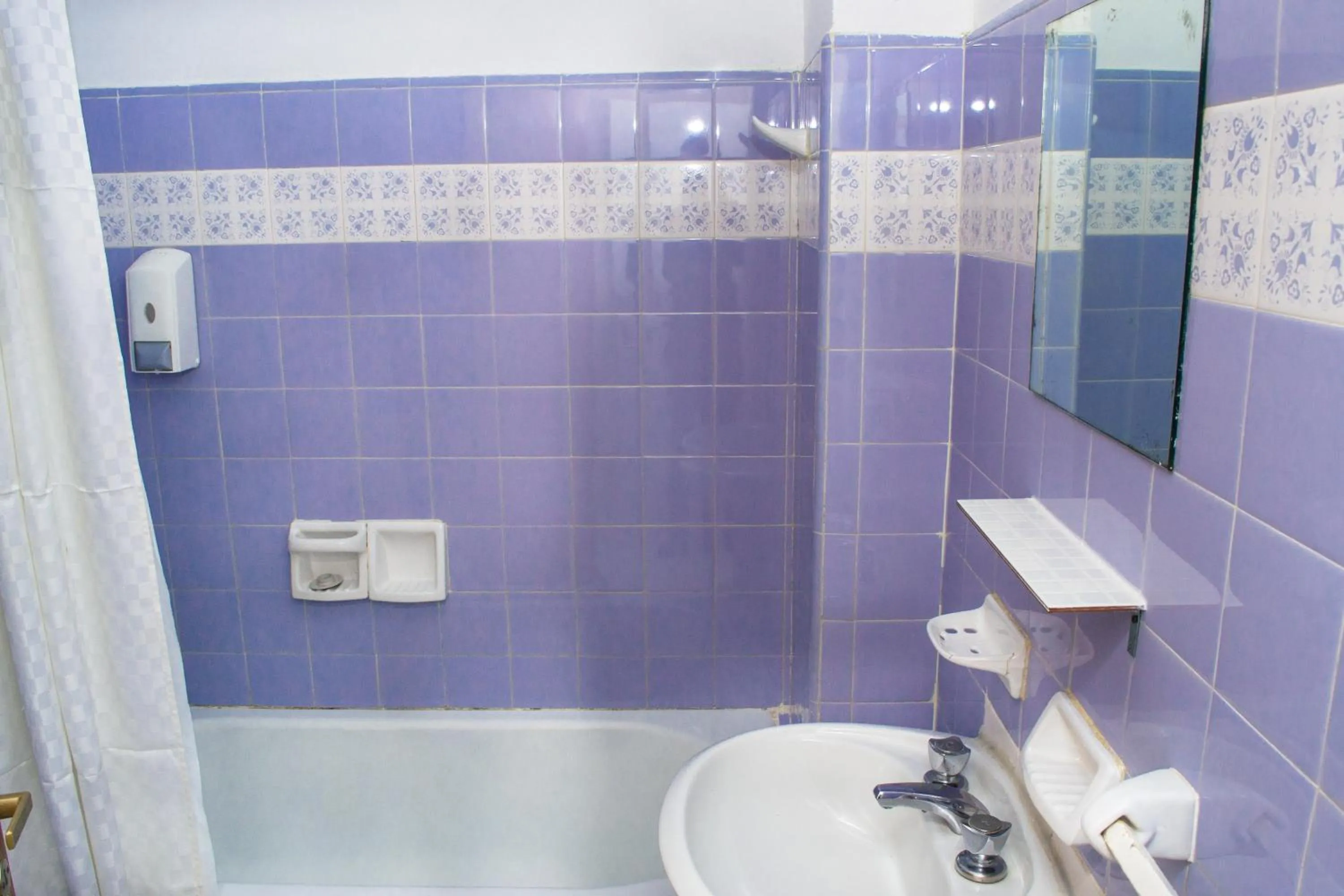 Marcopolo Inn Hostel Bariloche