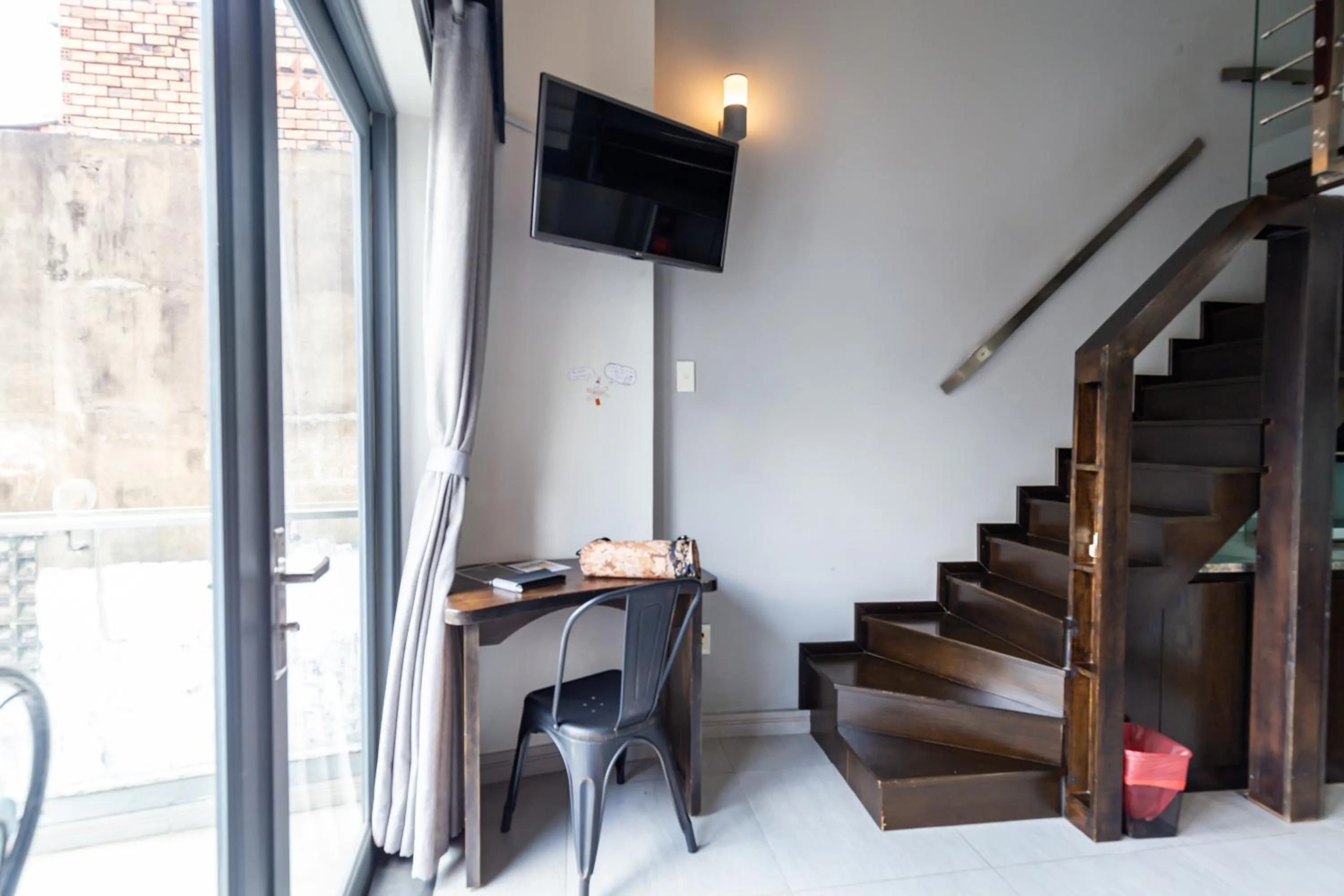 Photo of the whole room in The Haven - Lofts by the Park