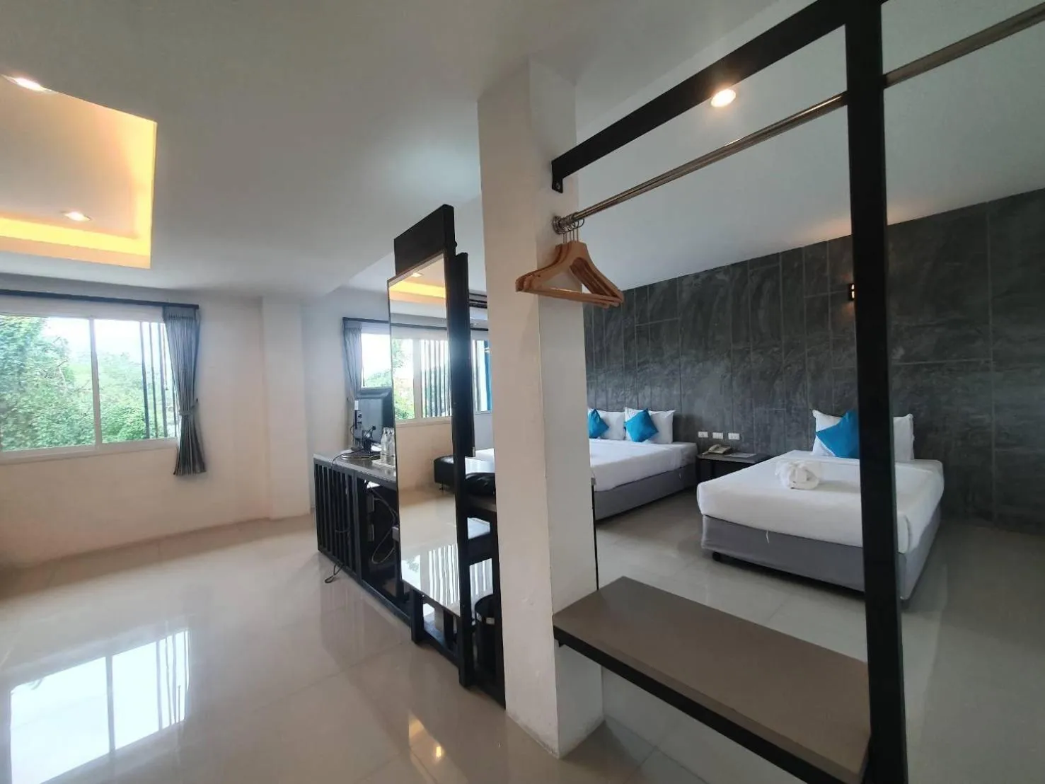 Photo of the whole room, Bed in Bun Hotel