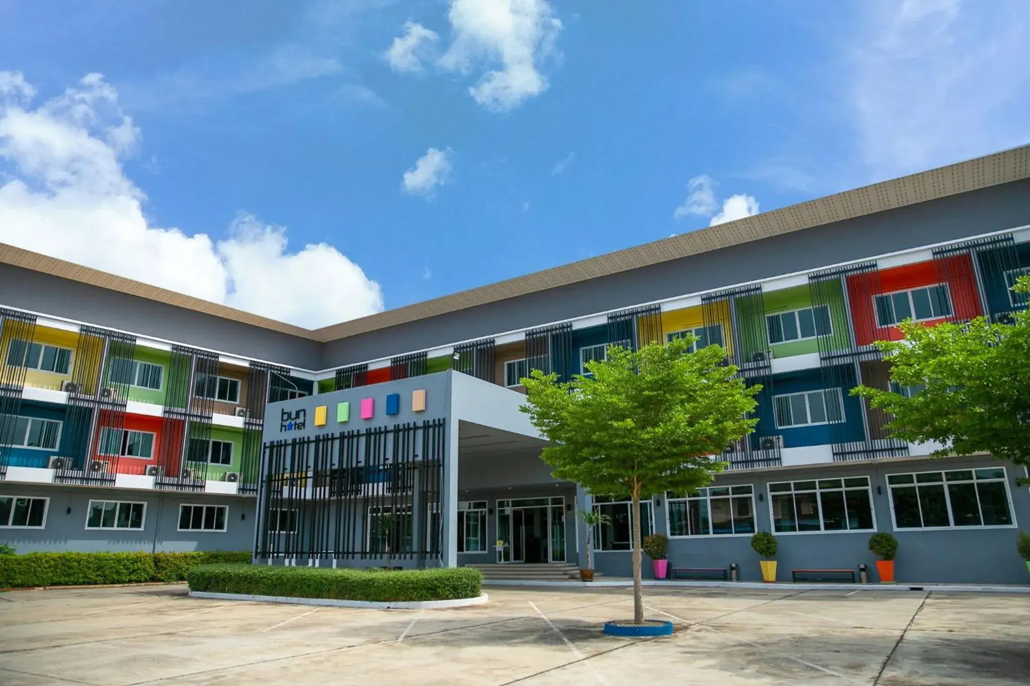 Property building in Bun Hotel Property building in Bun Hotel