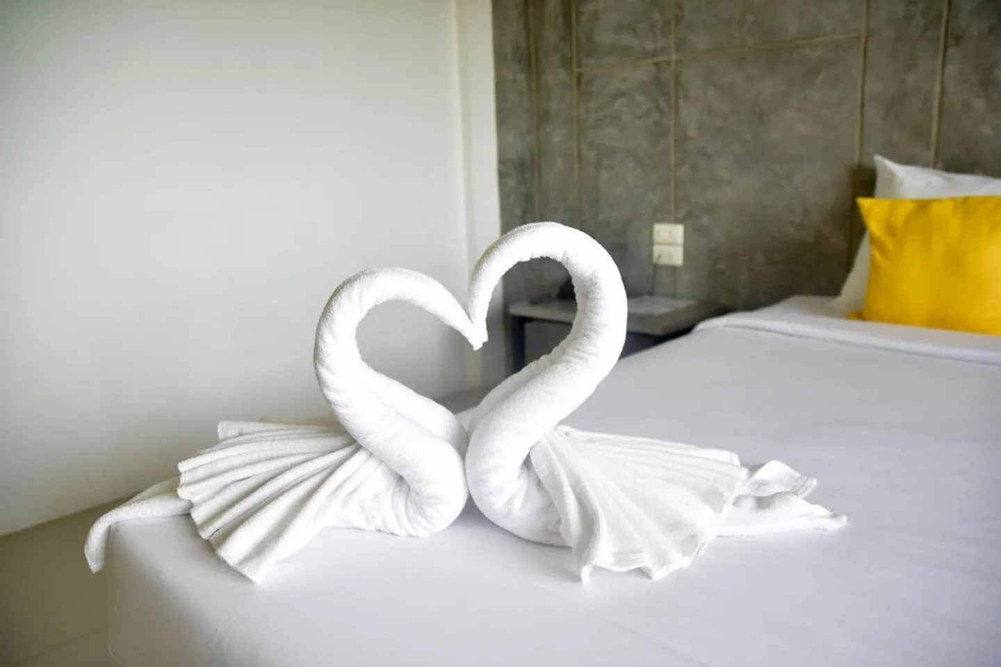 Bedroom, Bed in Bun Hotel