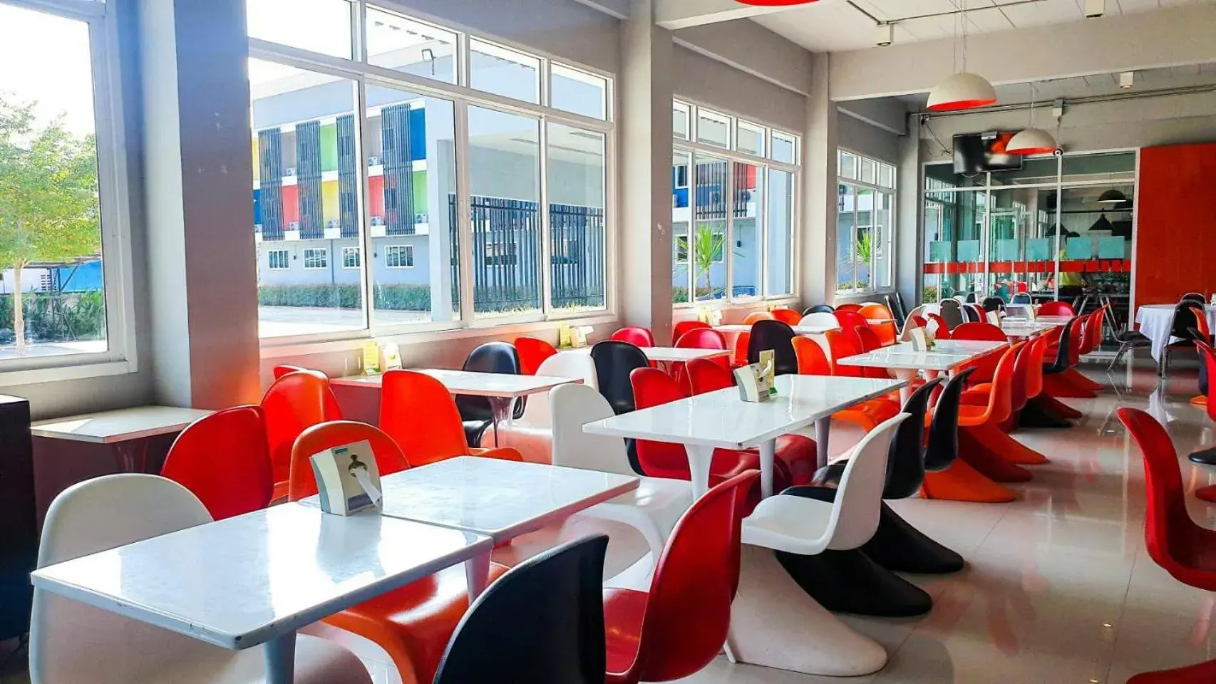 Restaurant/places to eat in Bun Hotel Restaurant/places to eat in Bun Hotel