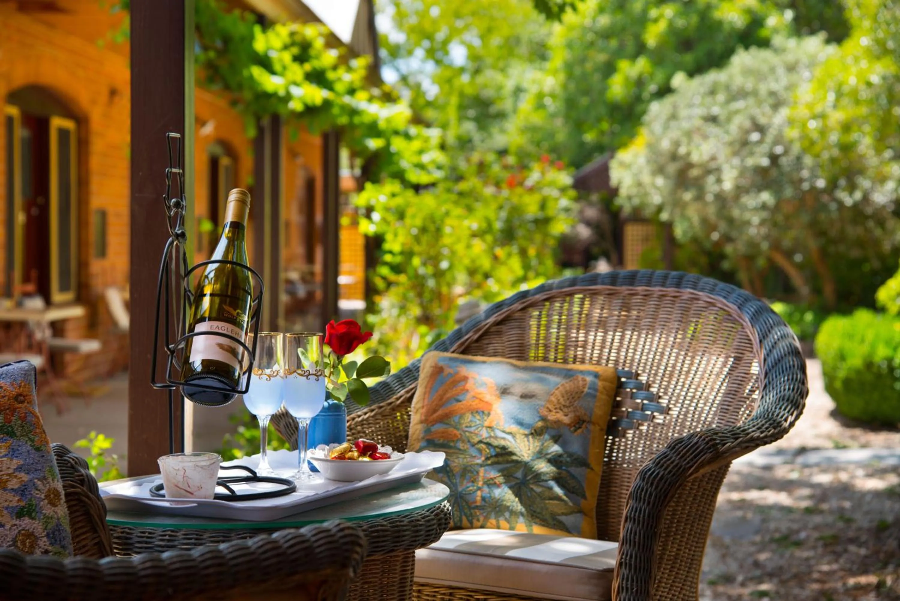 Patio in Motel Maldon