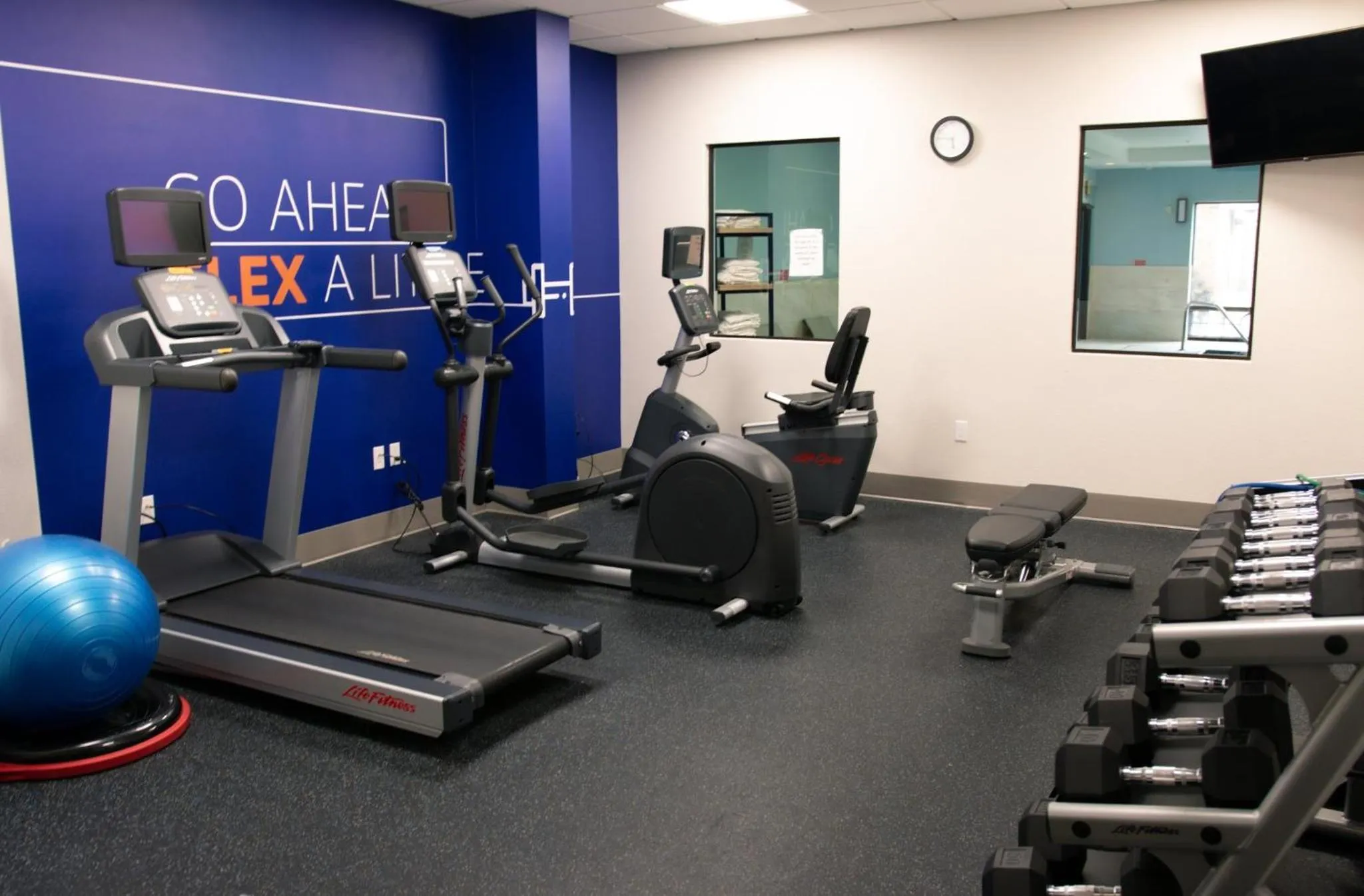 Fitness centre/facilities in Holiday Inn Express & Suites Albany Airport Area - Latham by IHG