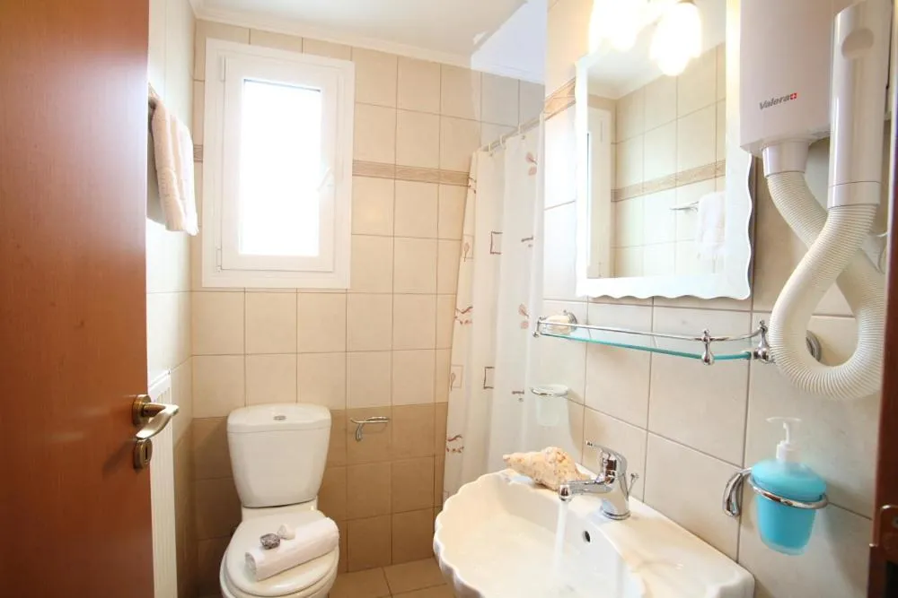 Bathroom in Evridiki's Villas