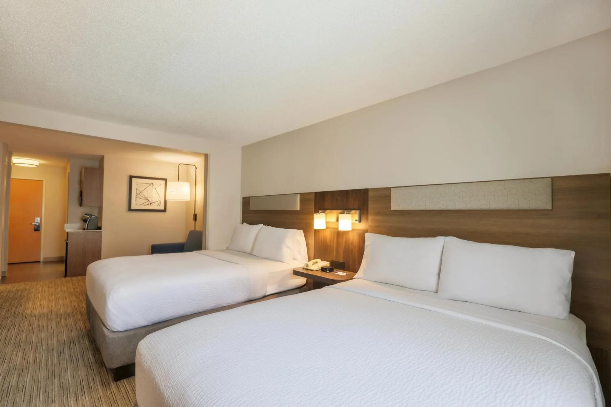 Photo of the whole room, Bed in Holiday Inn Express Hotel & Suites Wake Forest - Raleigh North by IHG