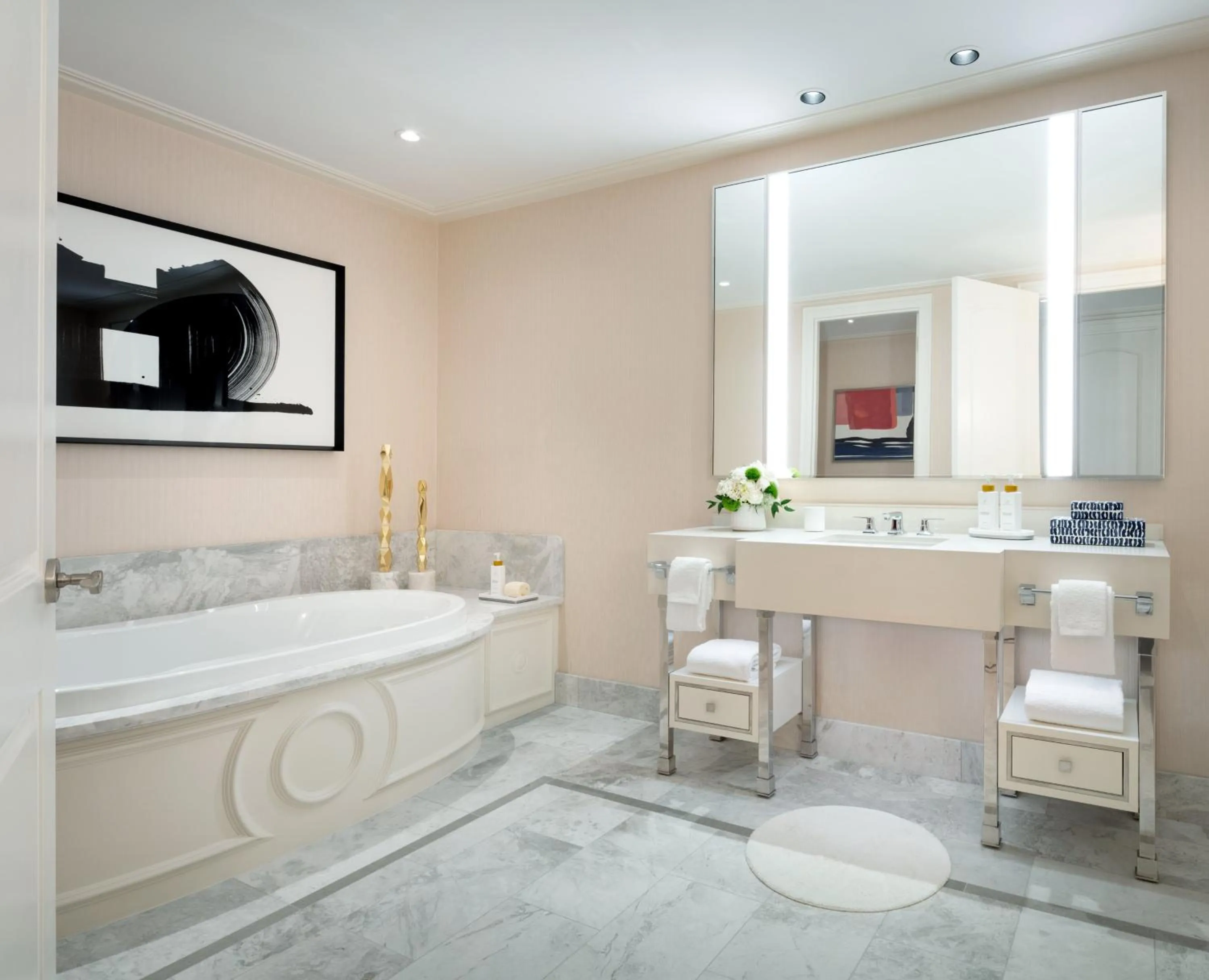 Bathroom in Bellagio